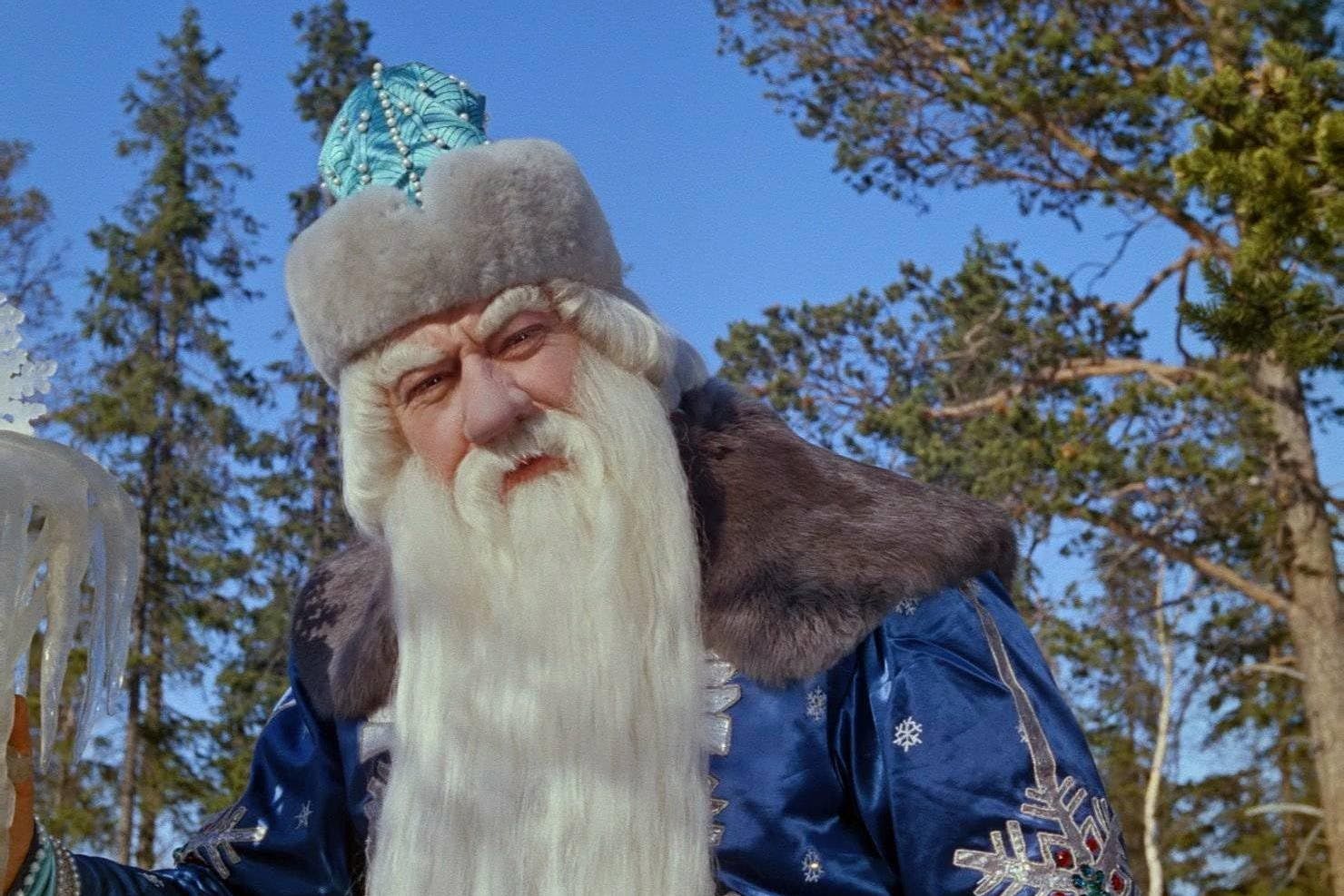 Väterchen Frost gehörte zu den bekannten Märchenfiguren der Sowjetunion. Der Film „Abenteuer im Zauberwald“, in dem er zu sehen war, war auch in der DDR ein Hit.