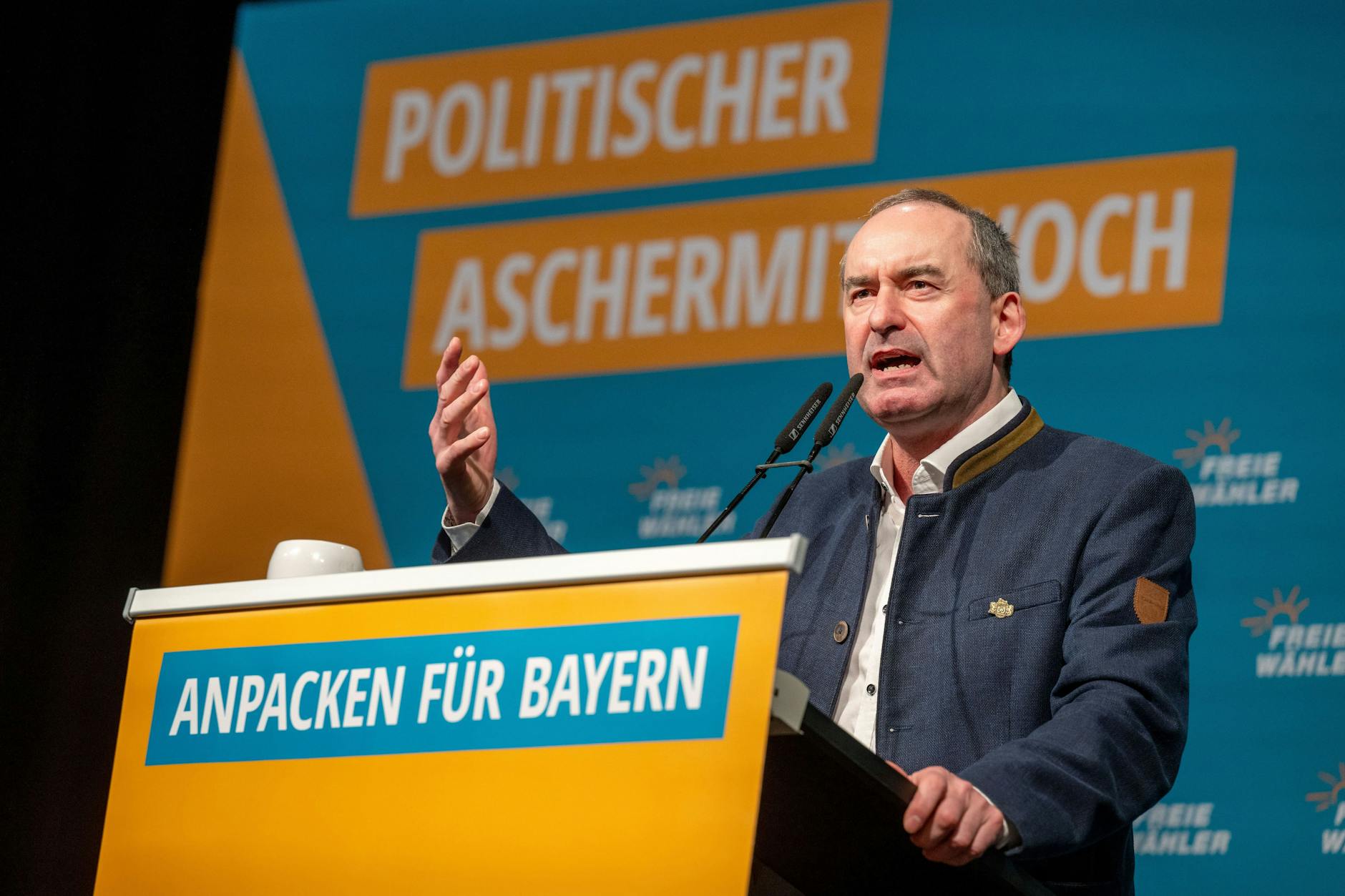 Hubert Aiwanger beim politischen Aschermittwoch diese Woche.