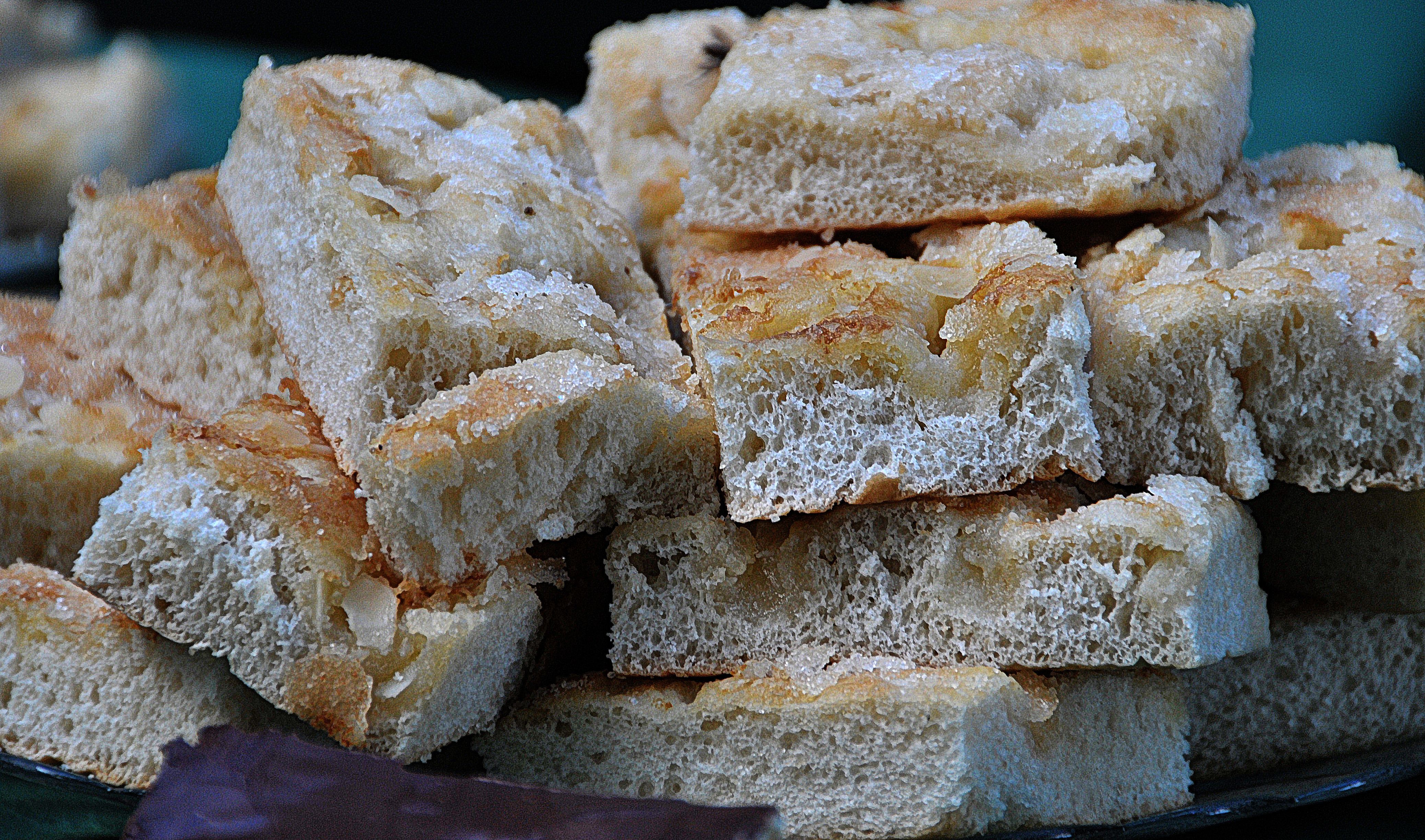 Probieren Sie doch mal wieder Zuckerkuchen – so schmeckt er wie früher bei Oma!