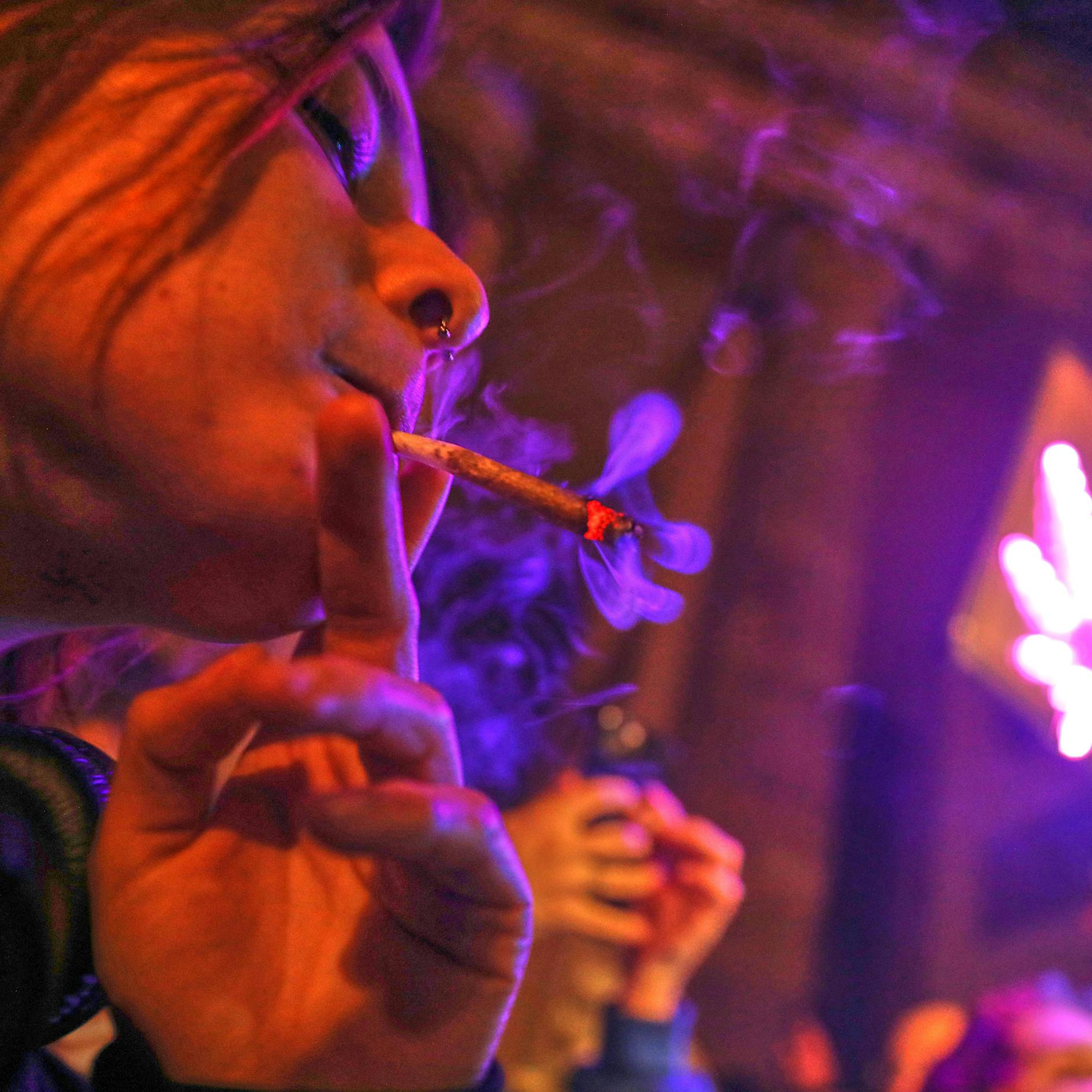 Soll das Cannabisgesetz abgeschafft werden? Das sagen die Deutschen aktuell dazu