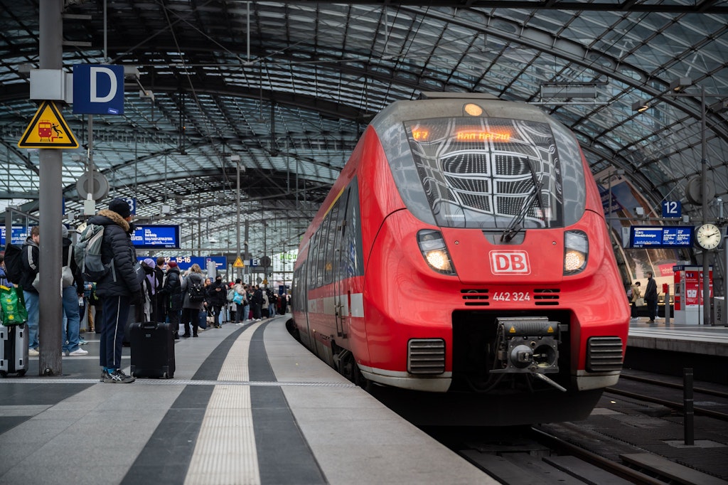 Vergi mükellefleri geçen yıl geç trenler için 197 milyon Euro pirinç yapıyor