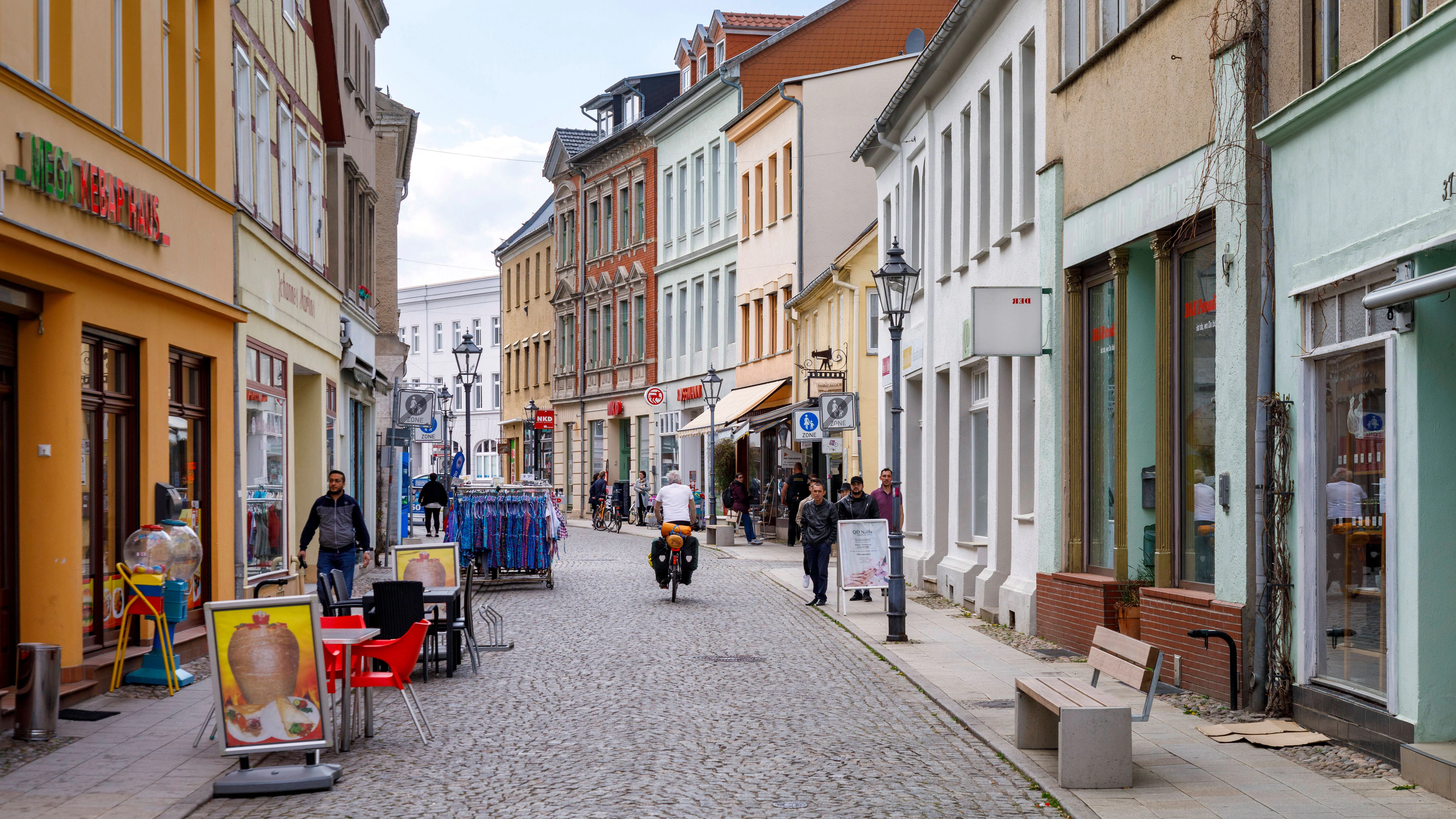 Die Fußgängerzone von Perleberg: Hübsch sieht es hier aus, doch es kommen noch zu wenig Touristen.
