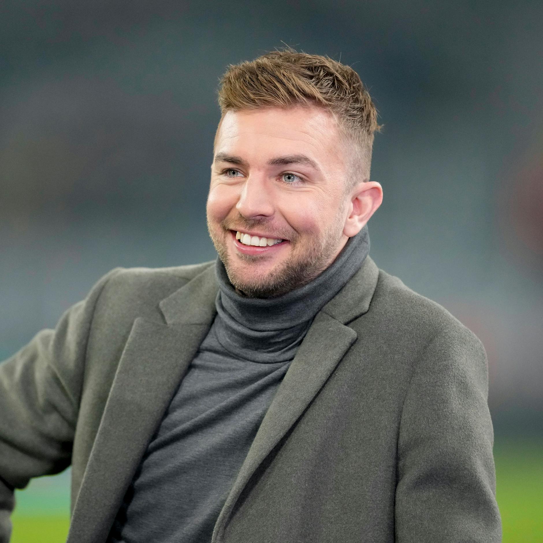 Image - Vom Fußballprofi zum Autor – Christoph Kramer und sein Roman „Das Leben fing im Sommer an“