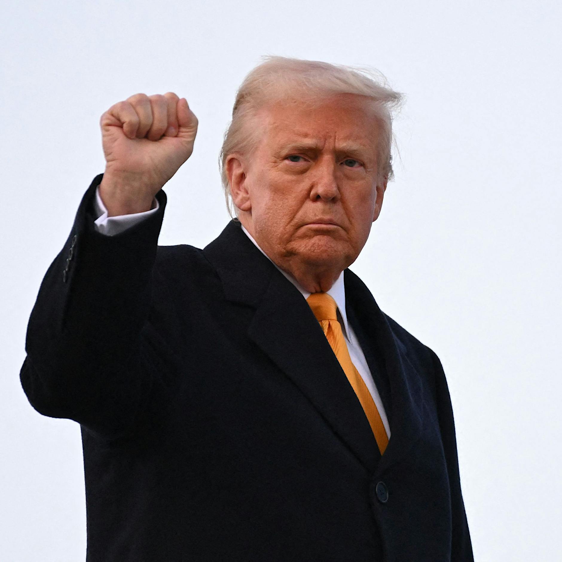 Handelsstreit eskaliert: Trump droht Kanada mit dem Ende seiner Autoindustrie