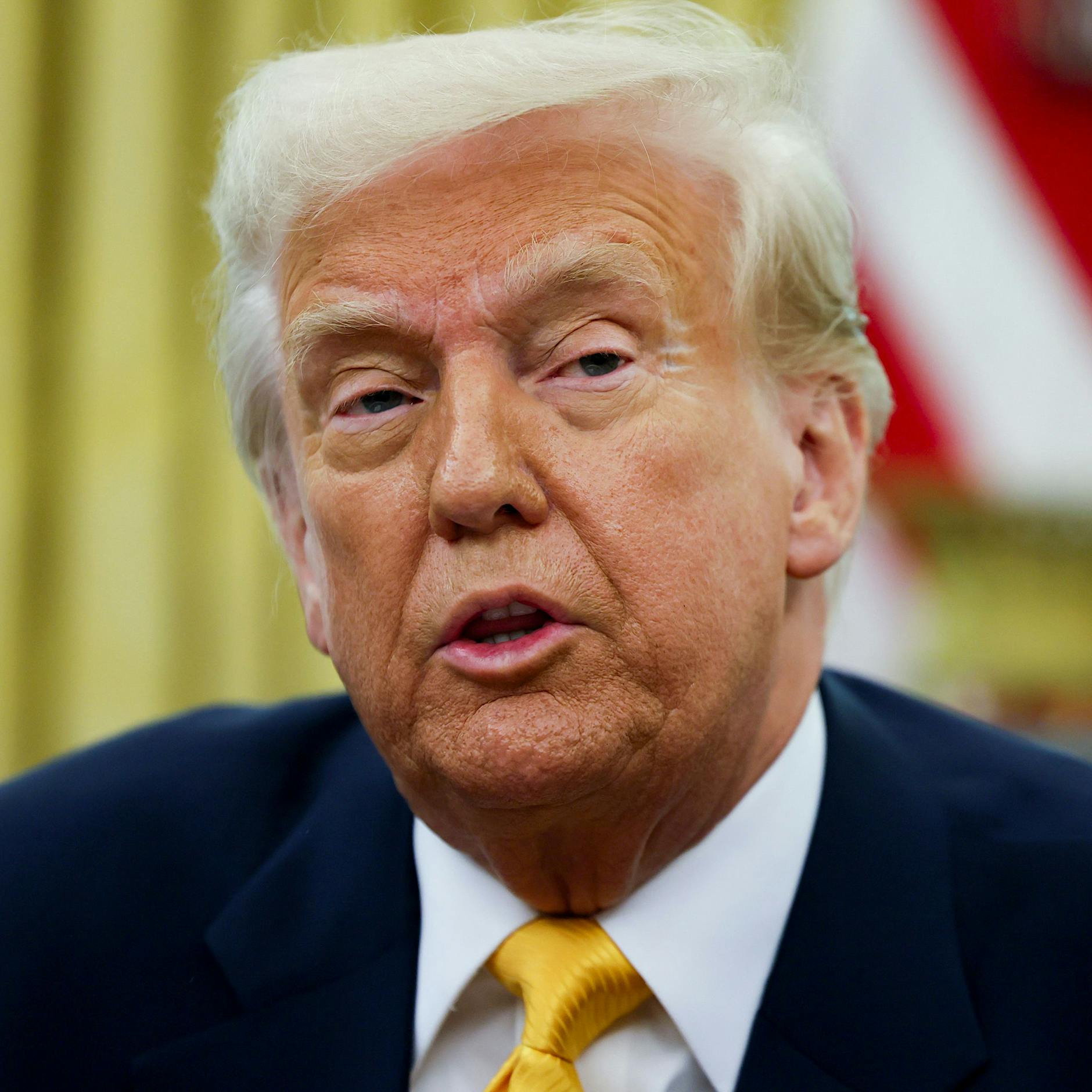 Donald Trump will Selenskyj ins Weiße Haus einladen und diese Woche mit Putin sprechen - Bericht