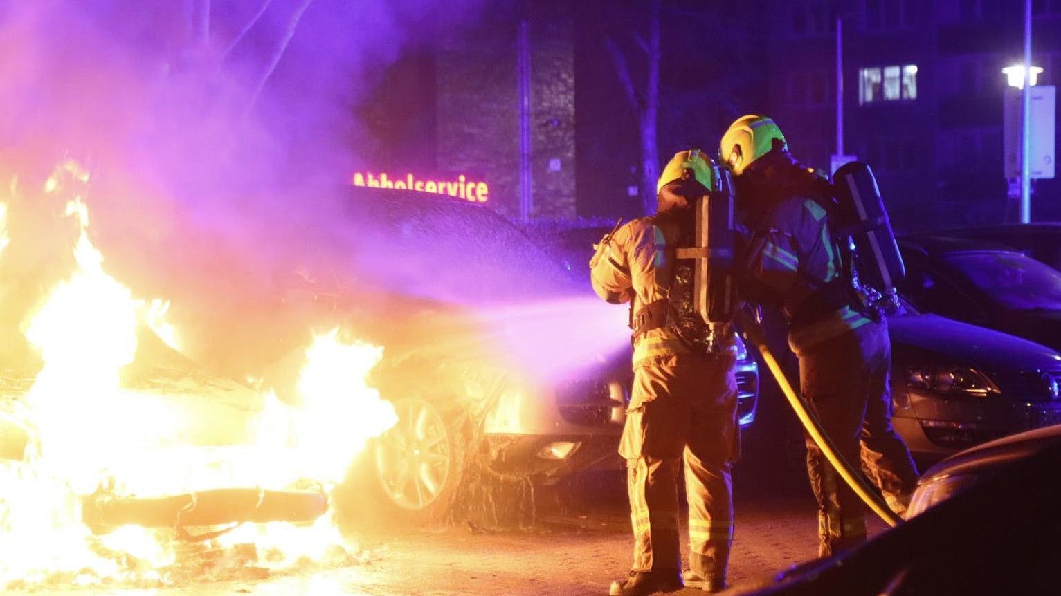 Die Feuerwehr löschte den Brand.