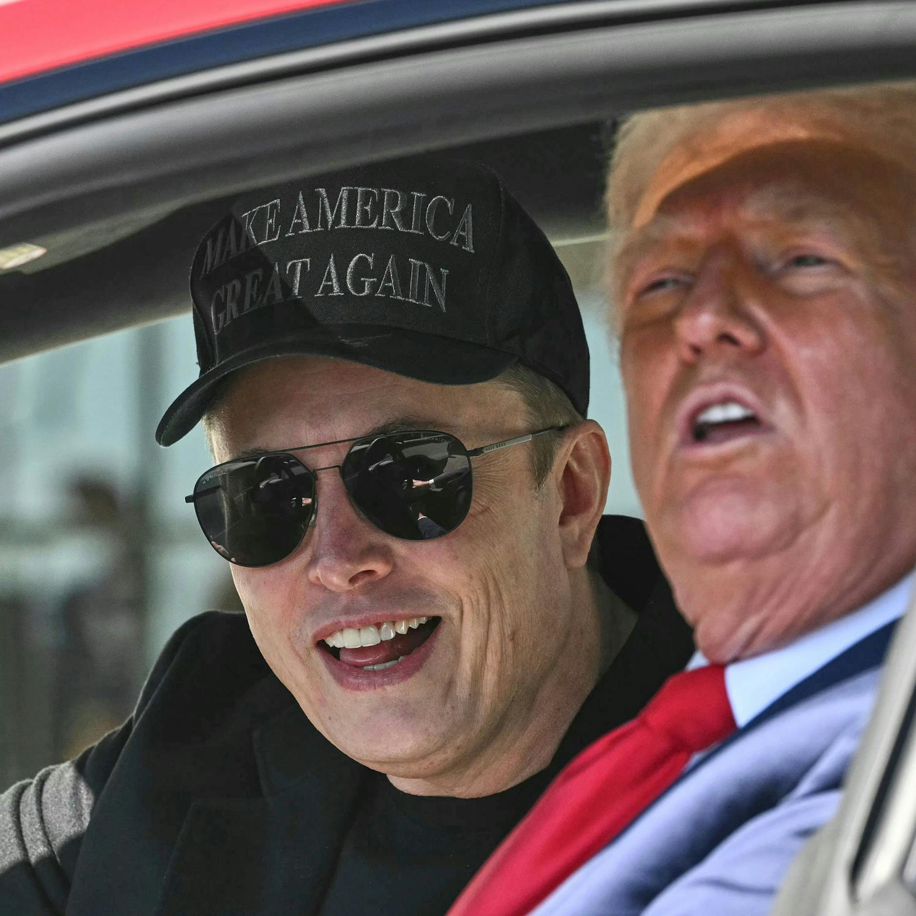 Image - Elon Musk wirft hin: Trump verliert Verbündeten +++ DAS sagt das Weiße Haus