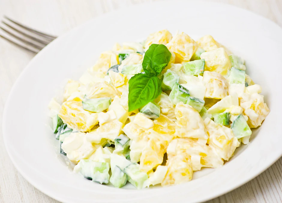 Dieser Kartoffelsalat mit Gurke, Joghurt und Dill ist ein echter Schlank-Kracher - das Rezept hilft beim Abnehmen!