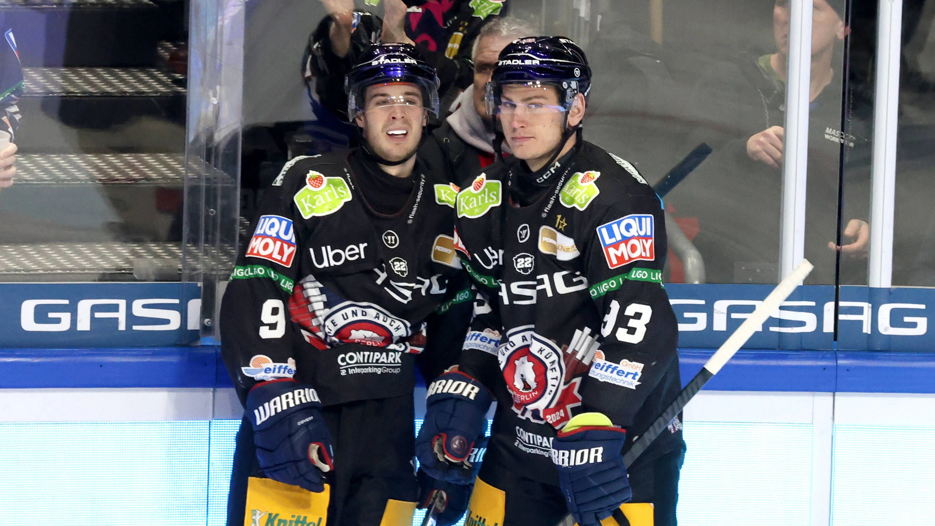 Erfolgs-Duo: Ty Ronning (l.) und Leo Pföderl wollen auch die Play-offs mit Toren und Vorlagen rocken.