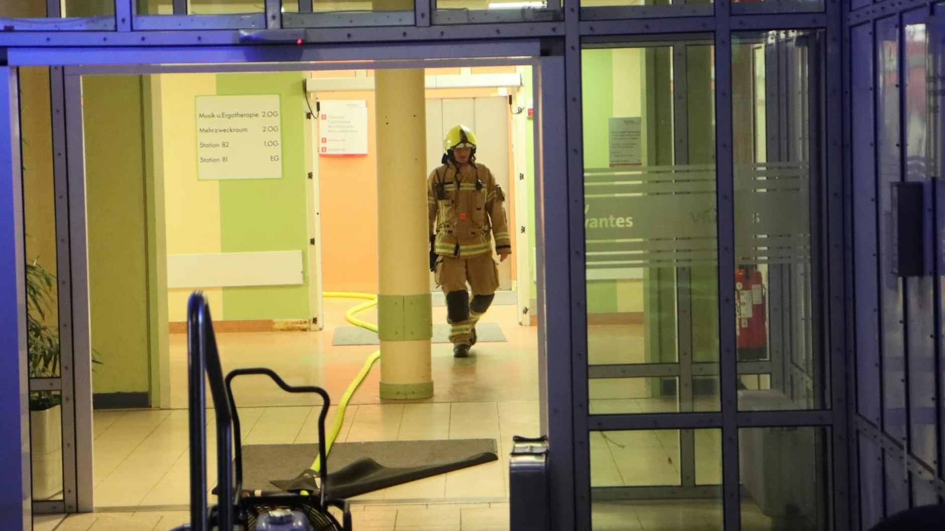 Die Berliner Feuerwehr brachte den Brand im Vivantes-Krankenhaus in Neukölln schnell unter Kontrolle. 