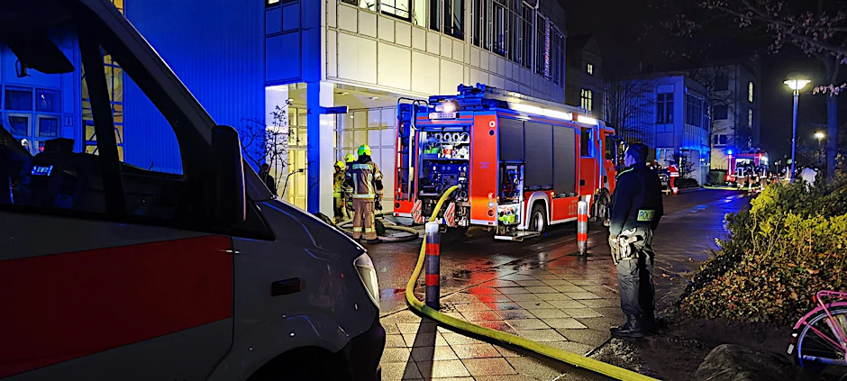 In der Nacht brannte es im Vivantes-Krankenhaus in Neukölln.