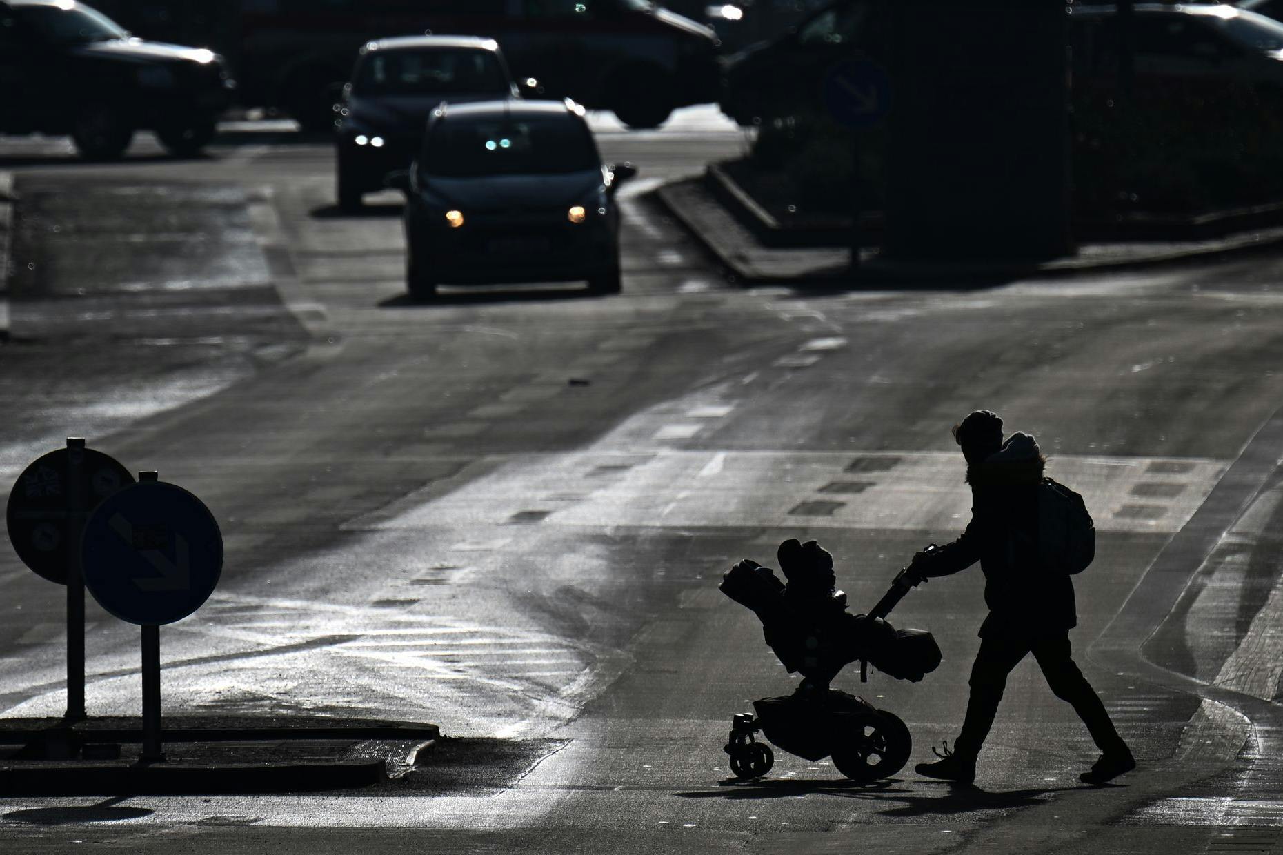 In der Spandauer Wilhelmstadt sollen bis April mehrere Mittelinseln zur Verbesserung der Verkehrssicherheit entstehen.