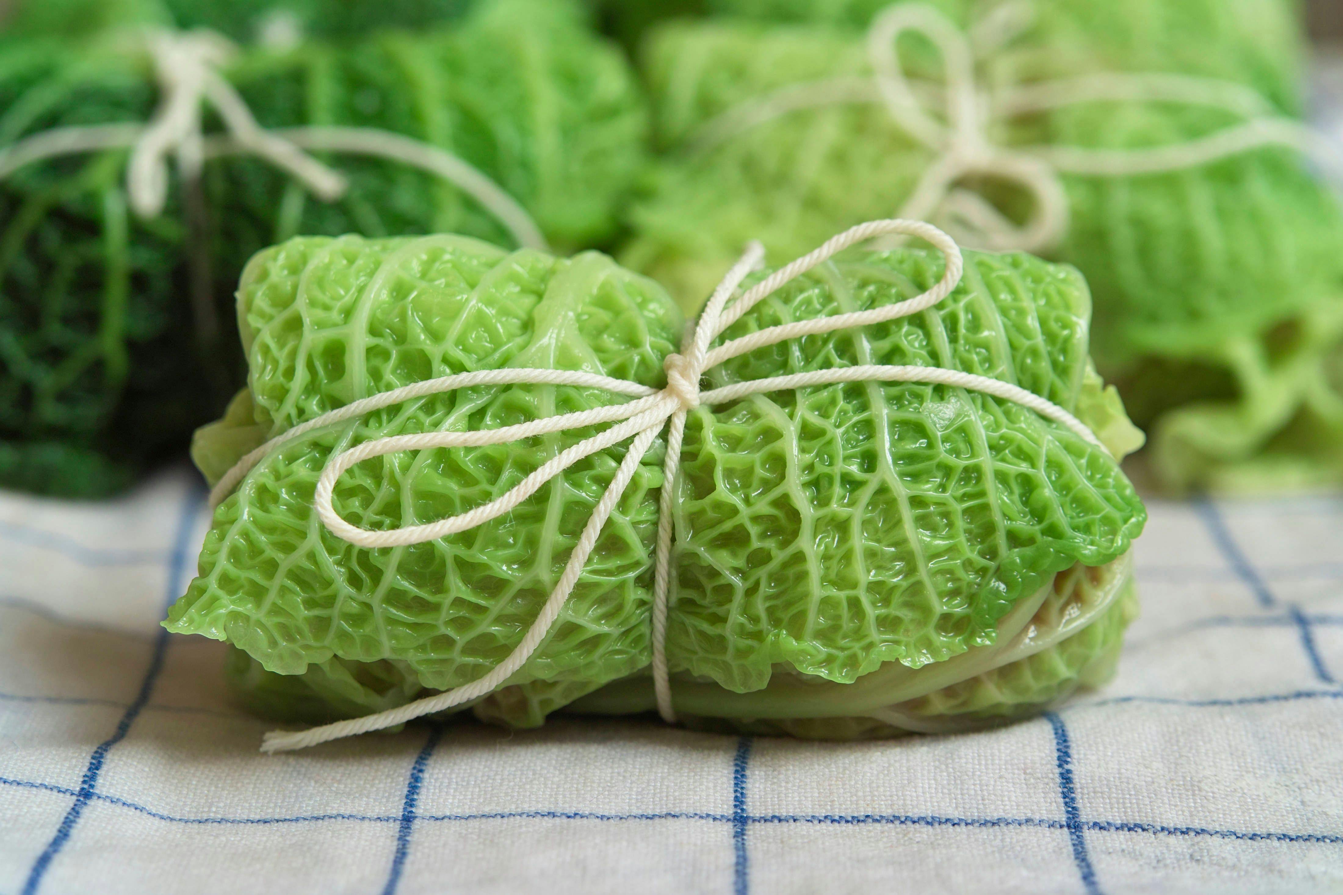 Herzhaft und lecker: Kennen Sie noch Wirsingwickel mit Pusztakraut?
