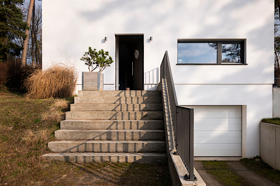 Die Treppe war noch nicht fertig, als der erste Horrorbrief kam: das Traumhaus von Kristin W. in Rangsdorf.