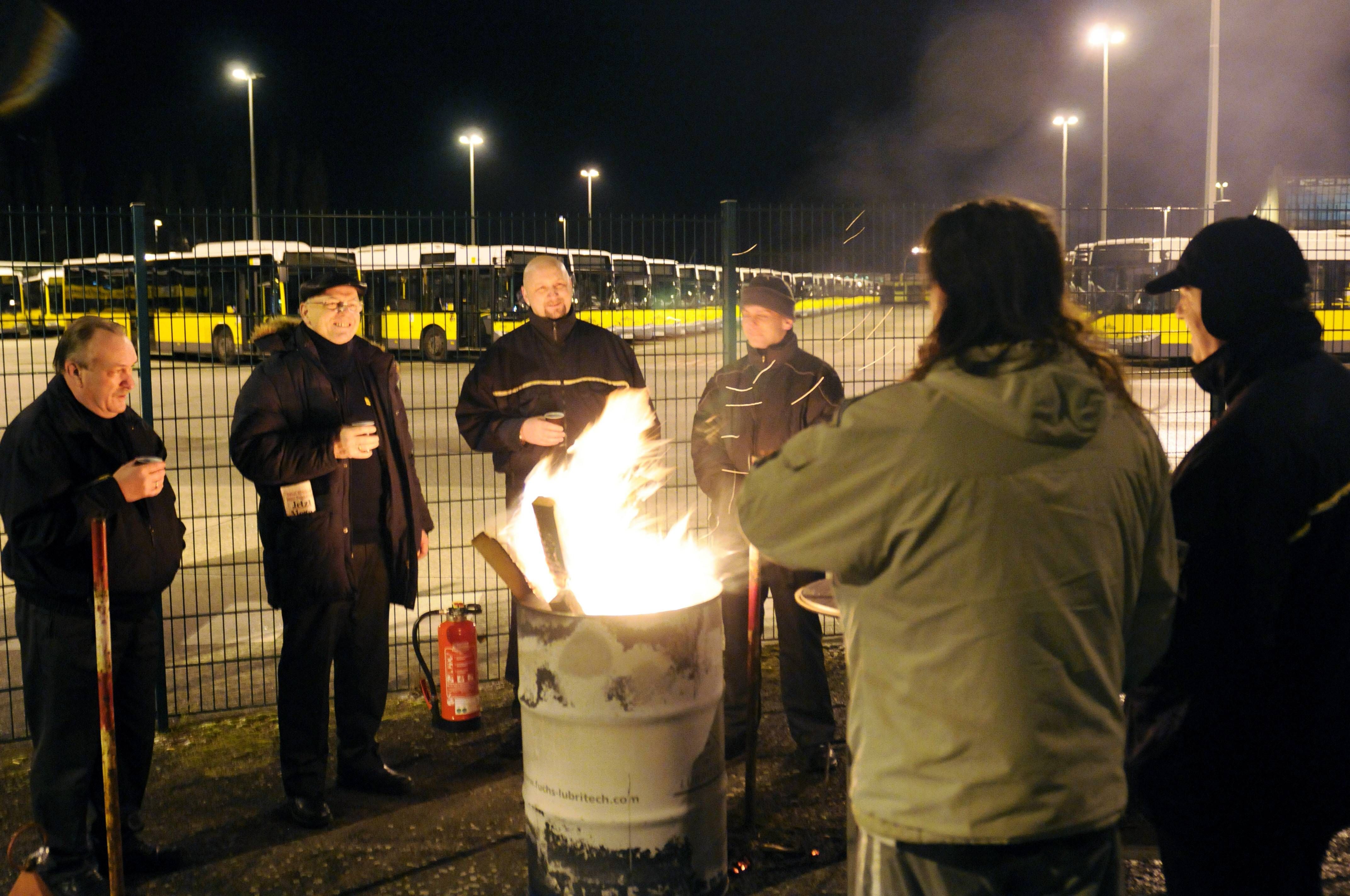 Wann Wird Der Sperrmüll Abgeholt Streik bei der BSR: Berlin verdreckt! Wann wird der Müll abgeholt?