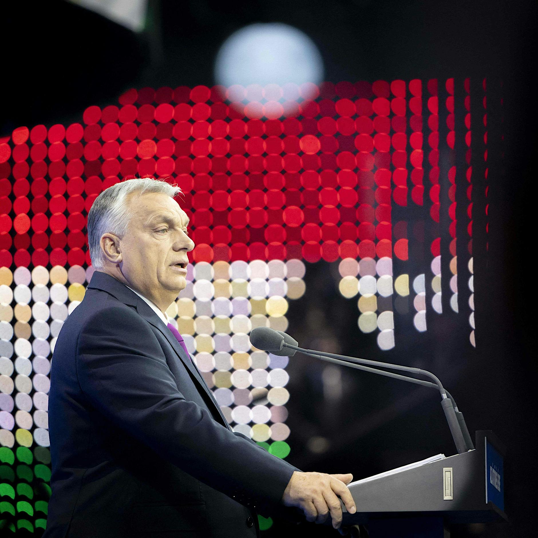 Viktor Orbán: „Ungarn hat größte Steuersenkung der gesamten westlichen Welt eingeführt“