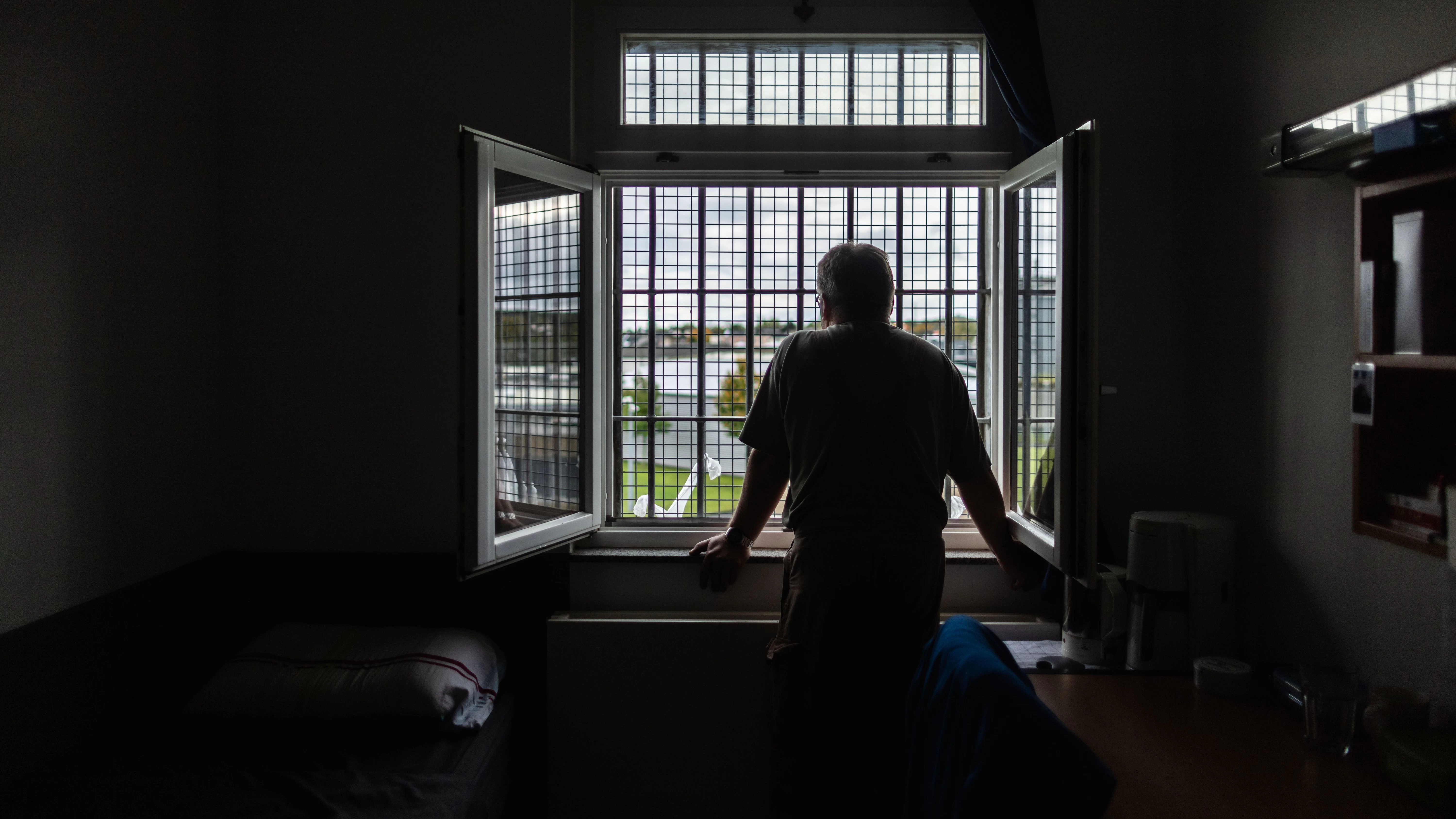 Häftlinge in Gefängnissen sollten sich am ehesten damit befassen, was der Zweidrittelzeitpunkt ist.