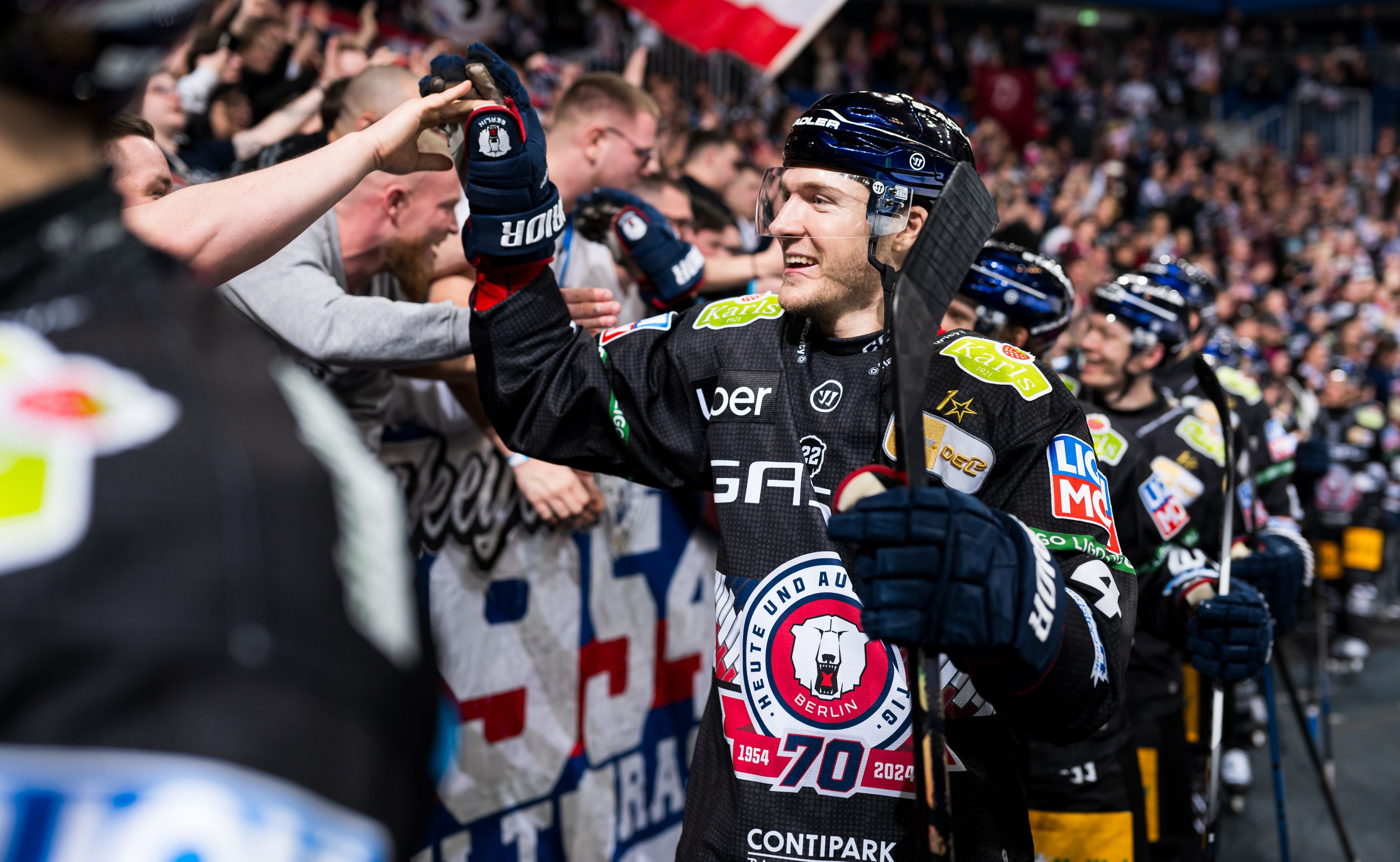 Eisbär Adam Smith: Zweimal Meister, aber das hat er noch nicht erlebt