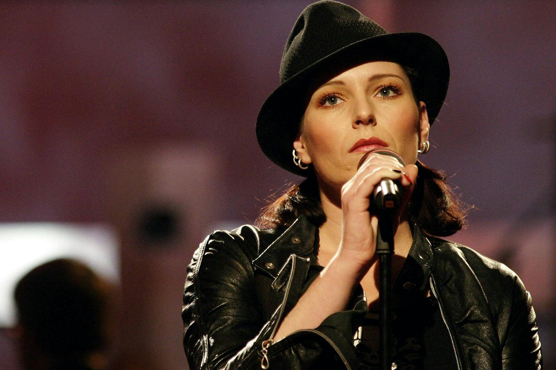 AnNa R. (1969–2025)