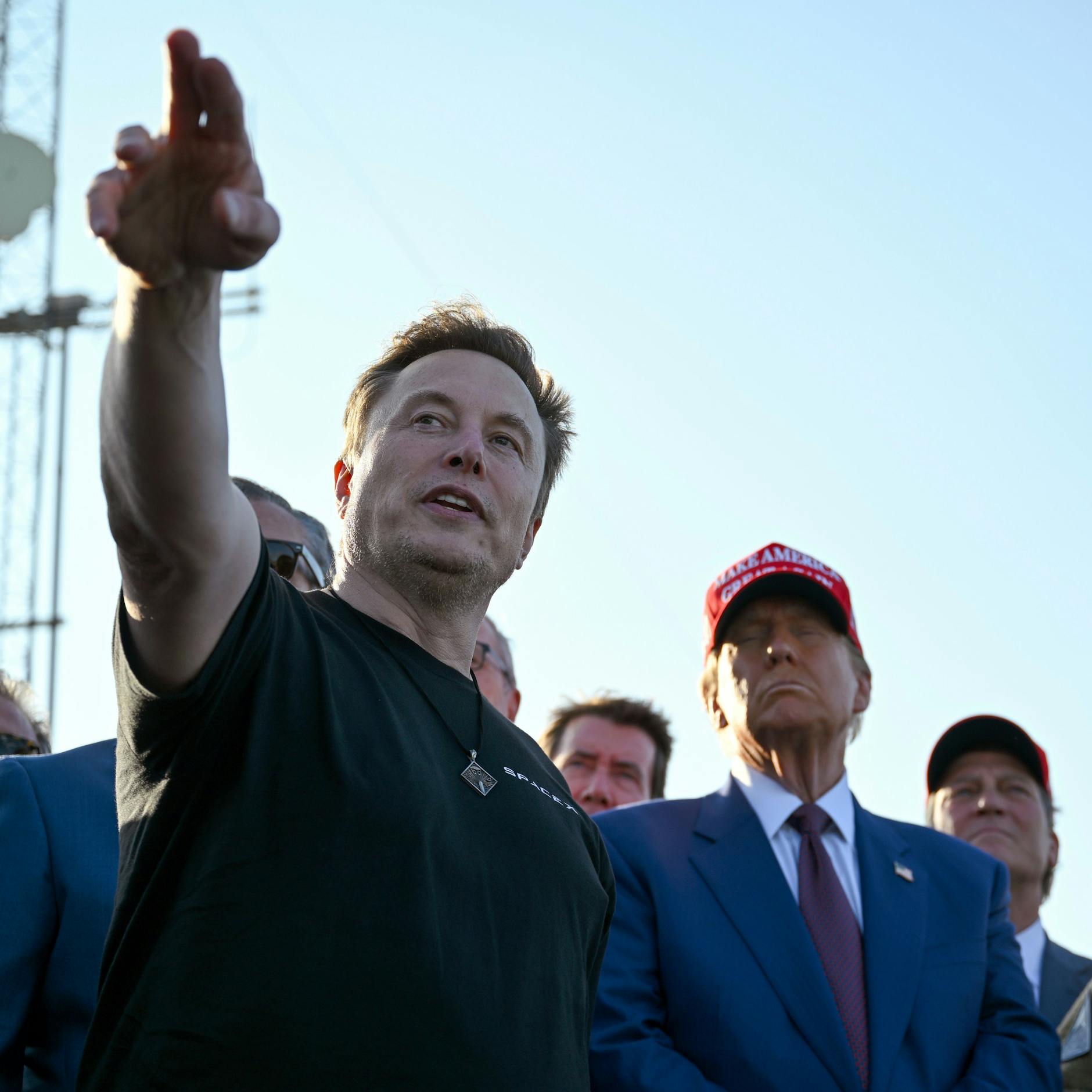 Image - Russland will mit Elon Musk zum Mars fliegen – Bericht