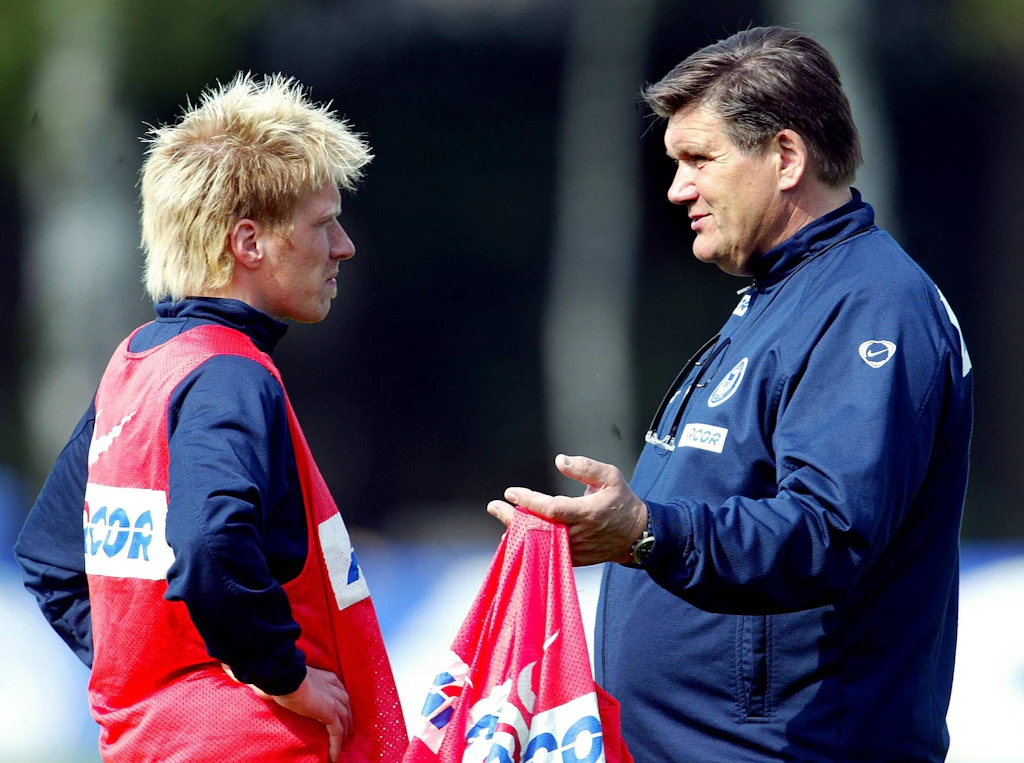 Stefan Leitl, kült koçu Hans Meyer'in bir psikotribini kullanıyor