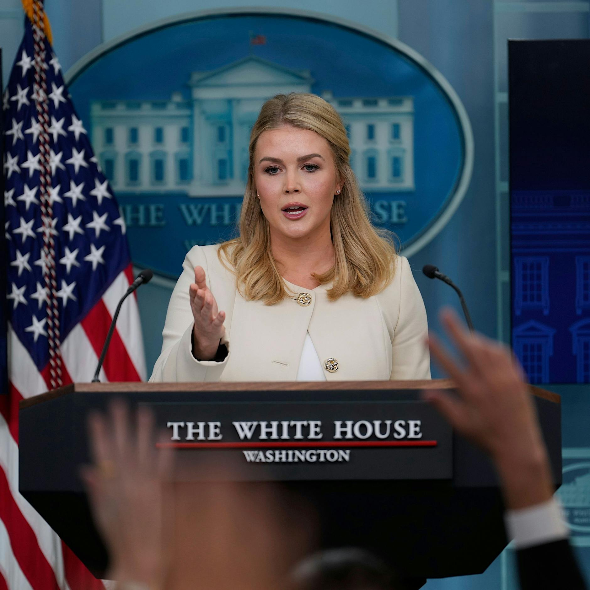 Ukraine-Waffenruhe: Trump schlägt beim Telefonat mit Selenskyj erste Sicherheitsgarantie vor