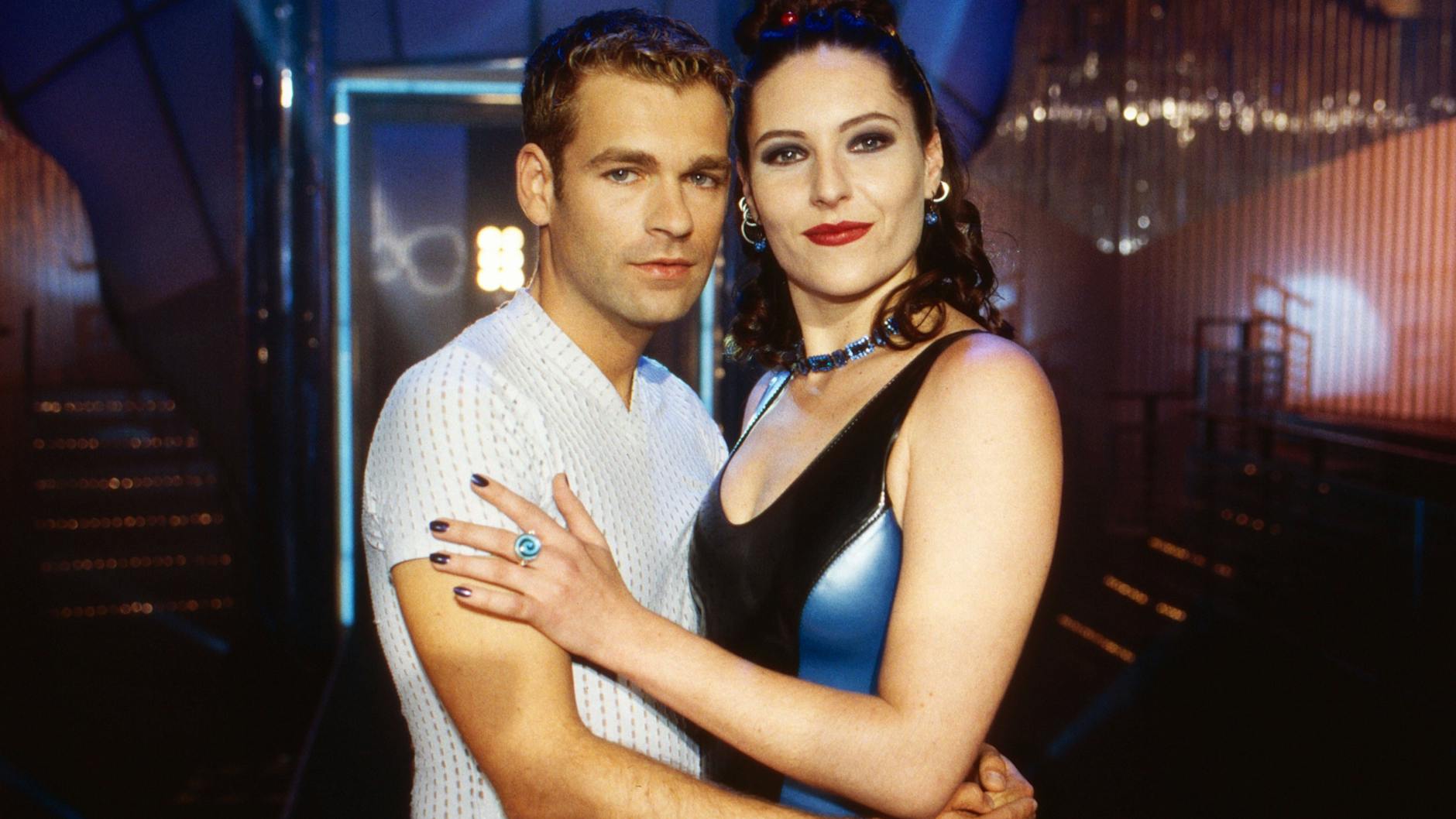 AnNa R. und Peter Plate zu der Zeit, als sie als Duo Rosenstolz im Theater des Westens auftraten.