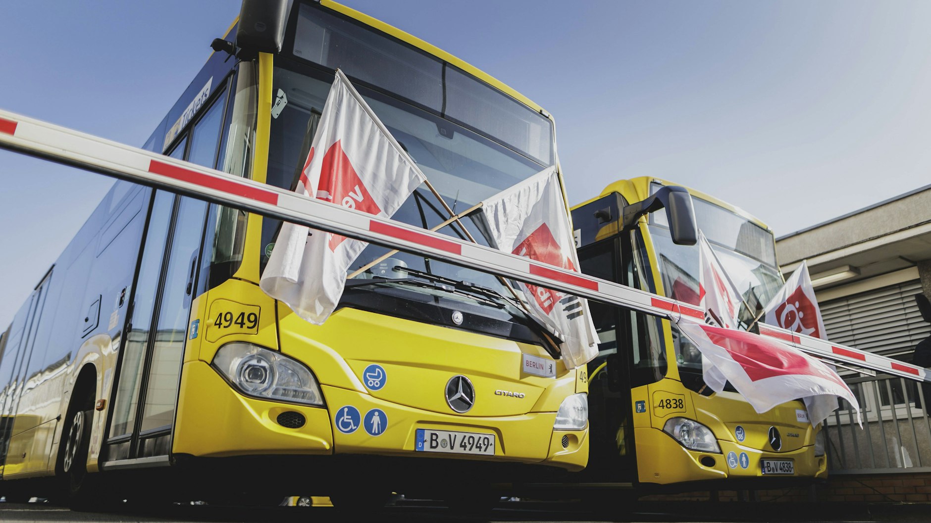 Es droht ein dauerhafter Streik: Stehen die Bahnen und Busse der BVG bald wieder still? Der Donnerstag könnte zum Tag der Entscheidung werden.