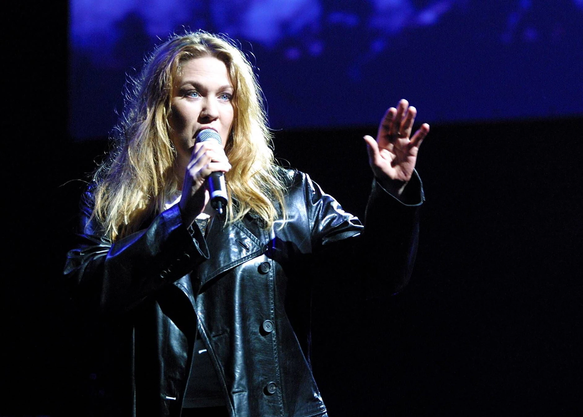 In Tiefer Trauer Juliane Werding Heute Sie sang „Conny Kramer“: Was macht Schlagerstar Juliane Werding heute?