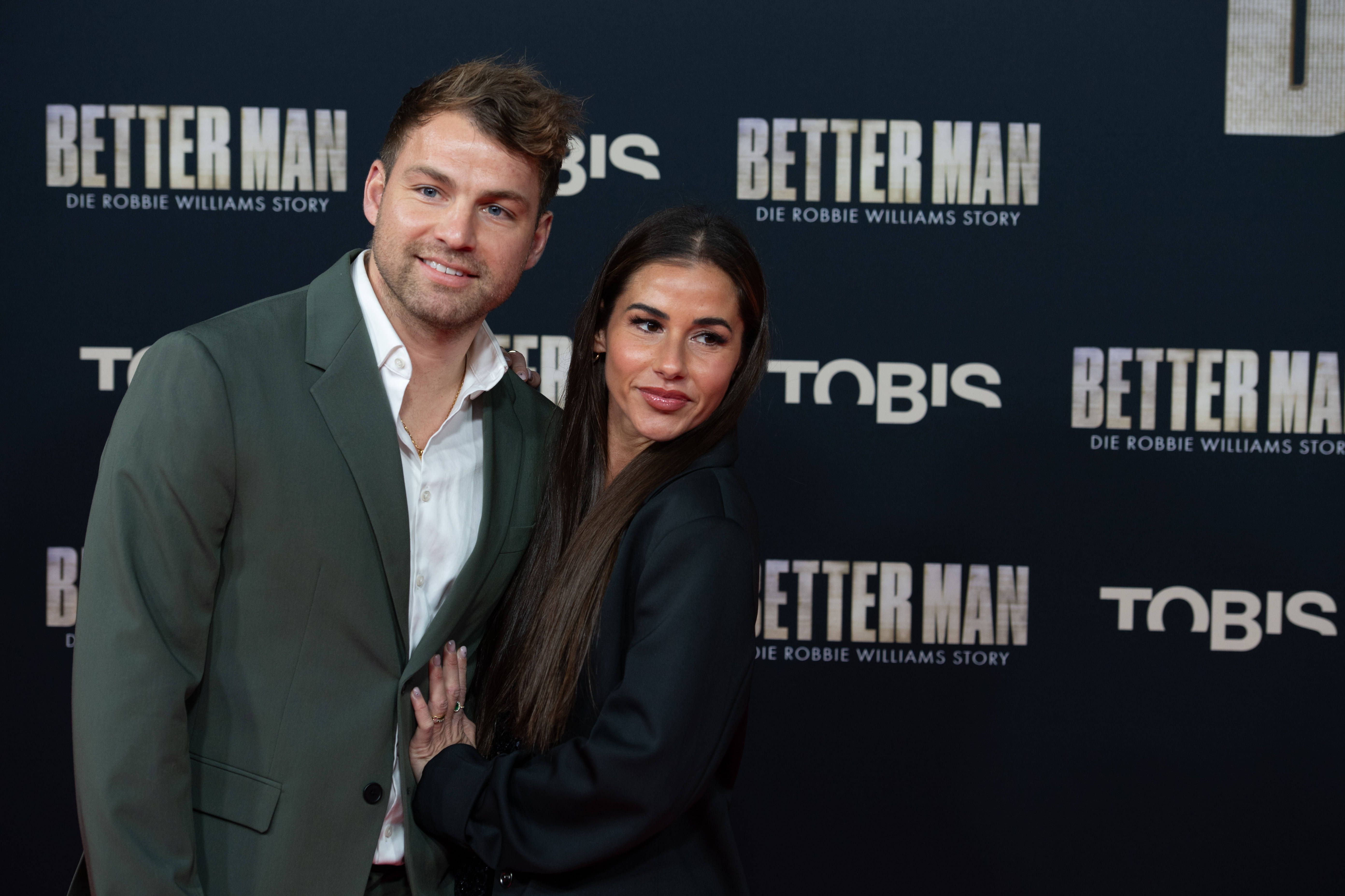 Sarah Engels nach Gerüchten um Problem-Ehe: Streit in einem Kölner Café