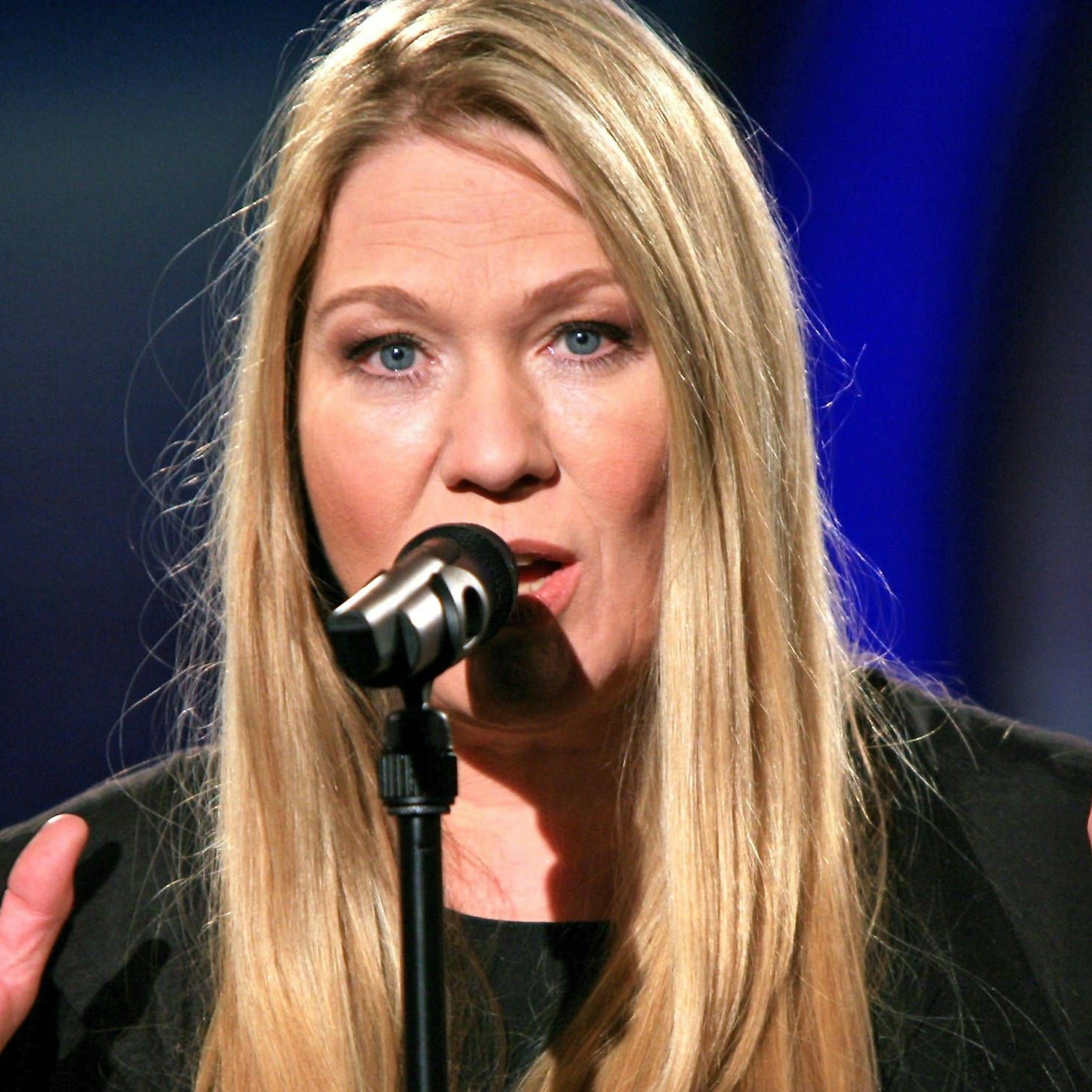 Sie sang „Conny Kramer“: Was macht Schlagerstar Juliane Werding heute?