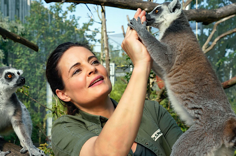In der Serie Tierärztin Dr. Mertens kommen natürlich auch wilde Tiere vor - doch oft muss auch getrickst werden, verrät Elisabeth Lanz.