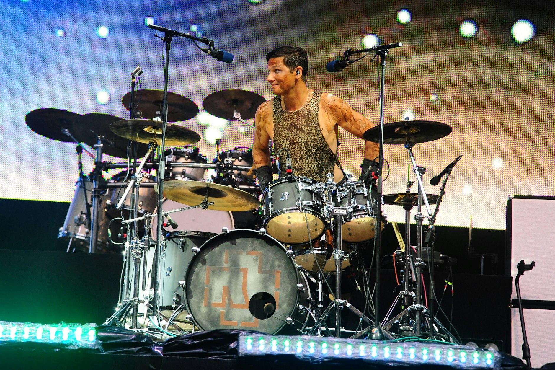 Christoph Schneider beim Rammstein-Konzert in der Waldbühne 2015