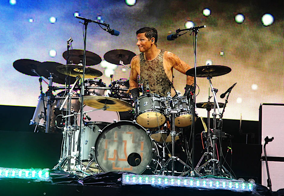 Christoph Schneider beim Rammstein-Konzert in der Waldbühne 2015