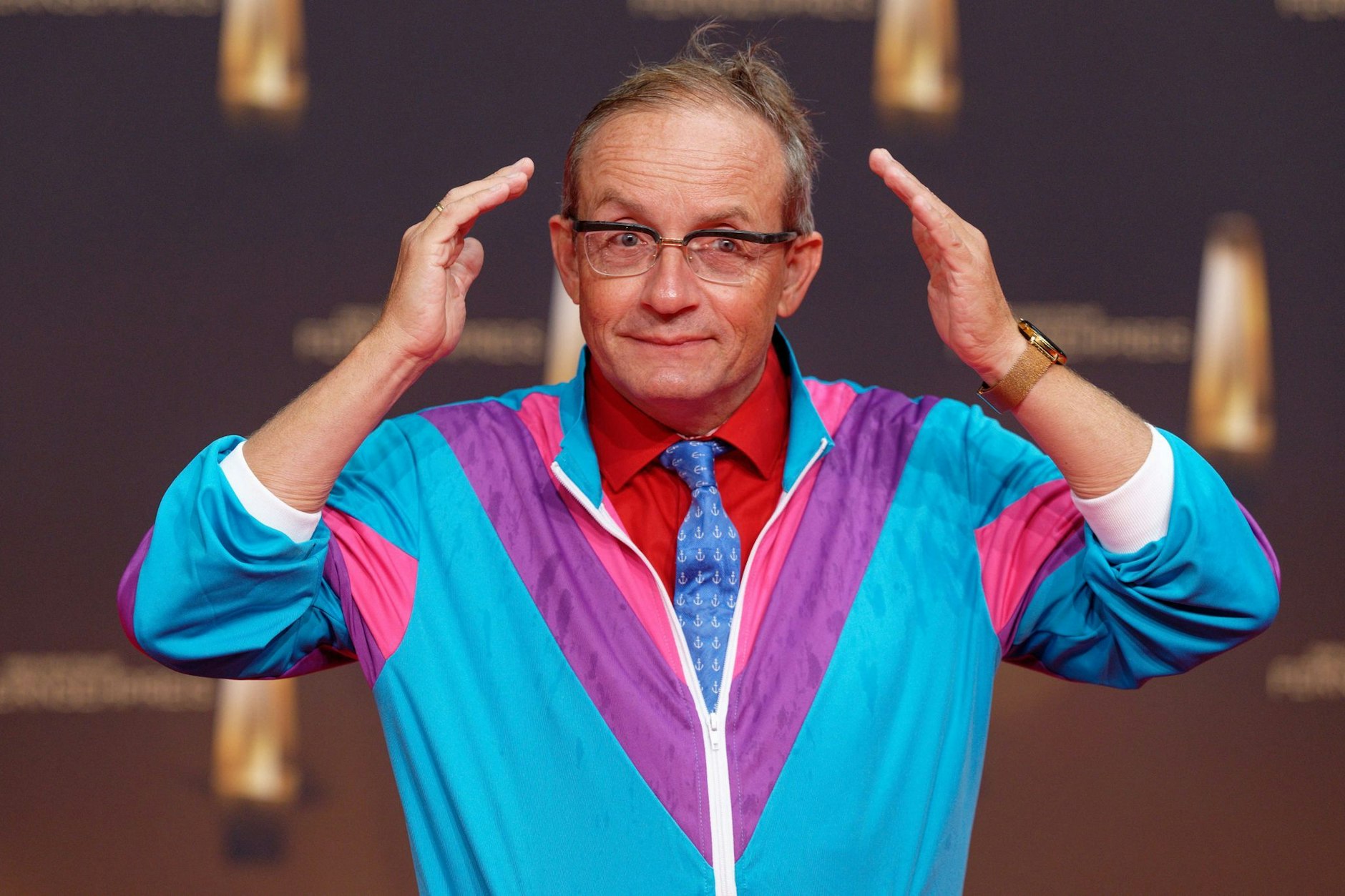 Der Komiker Wigald Boning bei der Verleihung vom Deutschen Fernsehpreis 2022 in Köln.