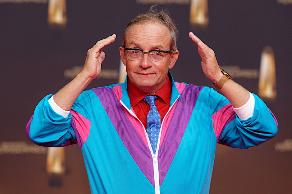 Der Komiker Wigald Boning bei der Verleihung vom Deutschen Fernsehpreis 2022 in Köln.