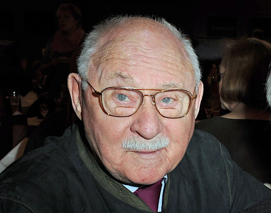 Rolf Schimpf starb mit 100 Jahren. Über die Beerdigung des beliebten Schauspielers ist kaum was bekannt.