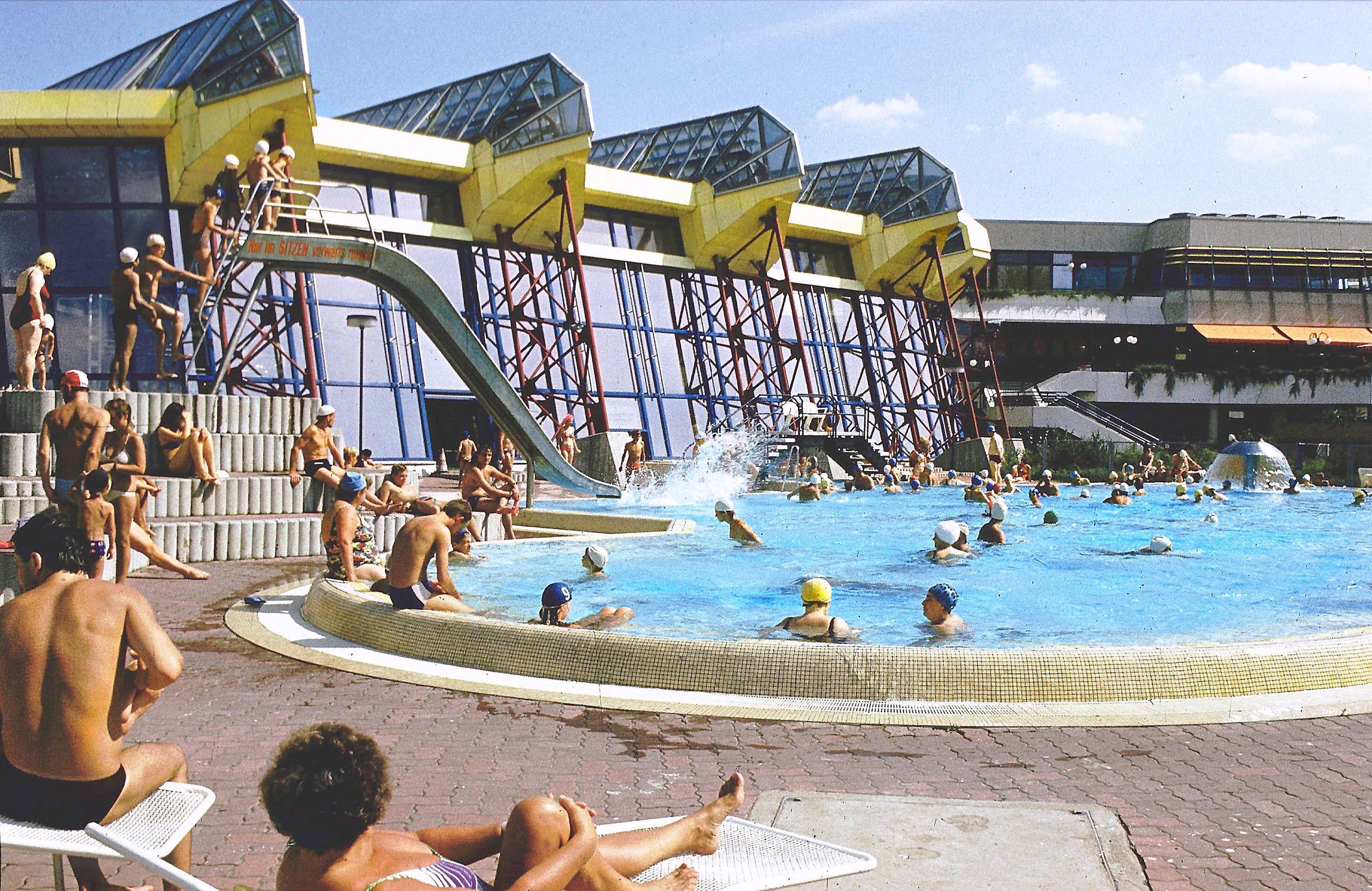 Irre Zwischennutzung im DDR-Spaßbad: Im SEZ wurden sogar Pferde gehalten