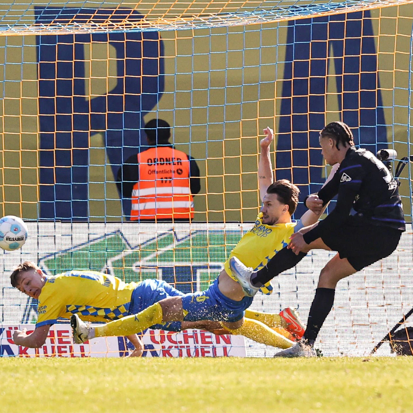 Beim 5:1 in Braunschweig traf Derry Scherhant zum 2:0 für Hertha BSC