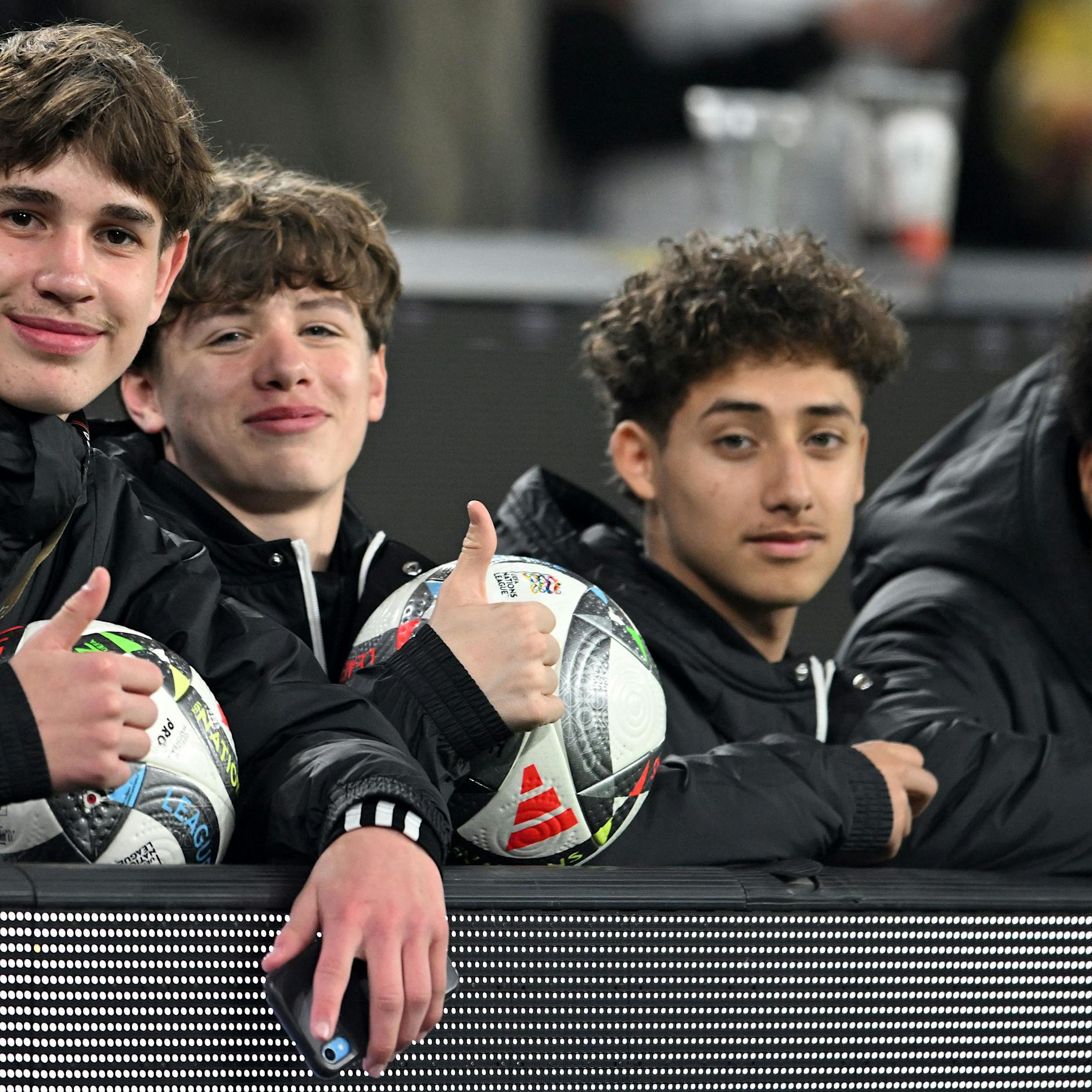 Held im Deutschland-Spiel! Balljunge Noel (15) – DAS hat Kimmich ihm gesagt