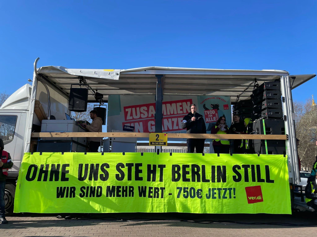 Verdi-Geheimnistuerei um Dauerstreik: Was läuft da bei der BVG?