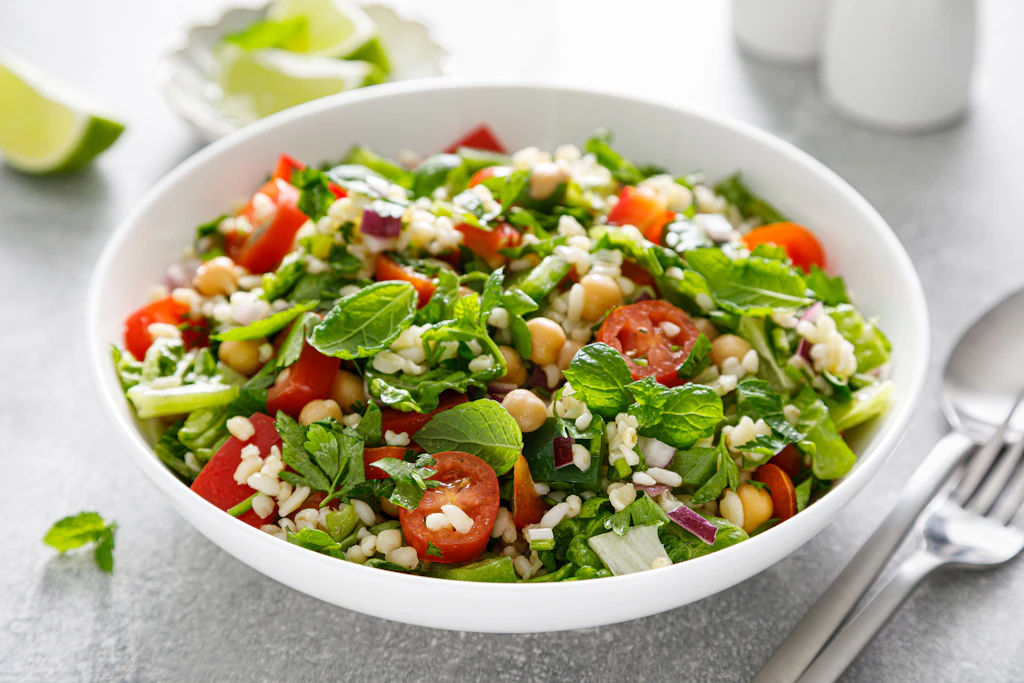 Tabouleh – So machen Sie den leckeren Salat ganz einfach selbst