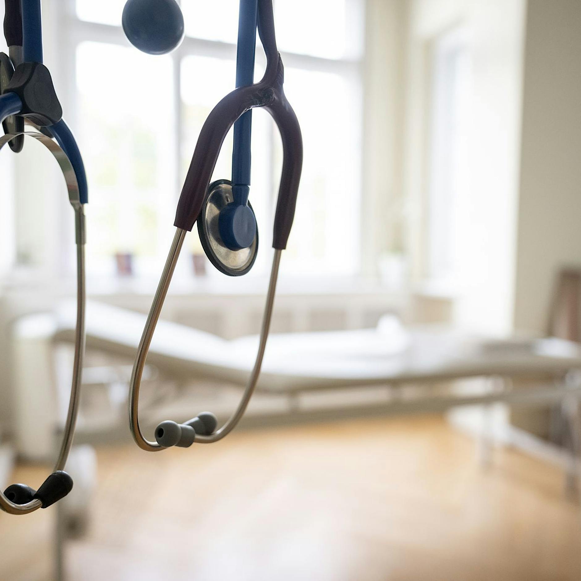 Kommt eine Praxisgebühr? Arbeitgeberverband fordert Reform des Gesundheitssystems