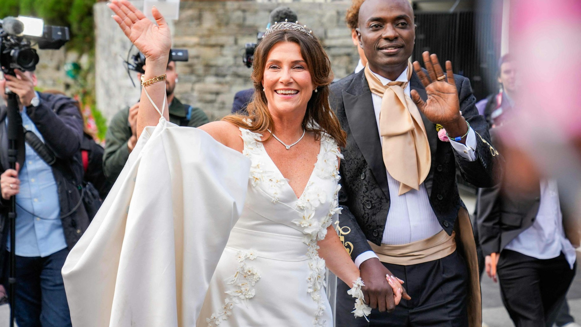 Märtha Louise von Norwegen und der Sex-Schamane Durek Verrett bei ihrer Hochzeit im vergangenen Jahr. 