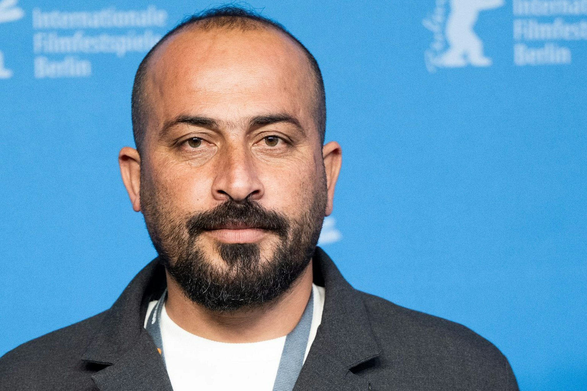 Regisseur Hamdan Ballal während der 74. Berlinale in Berlin.