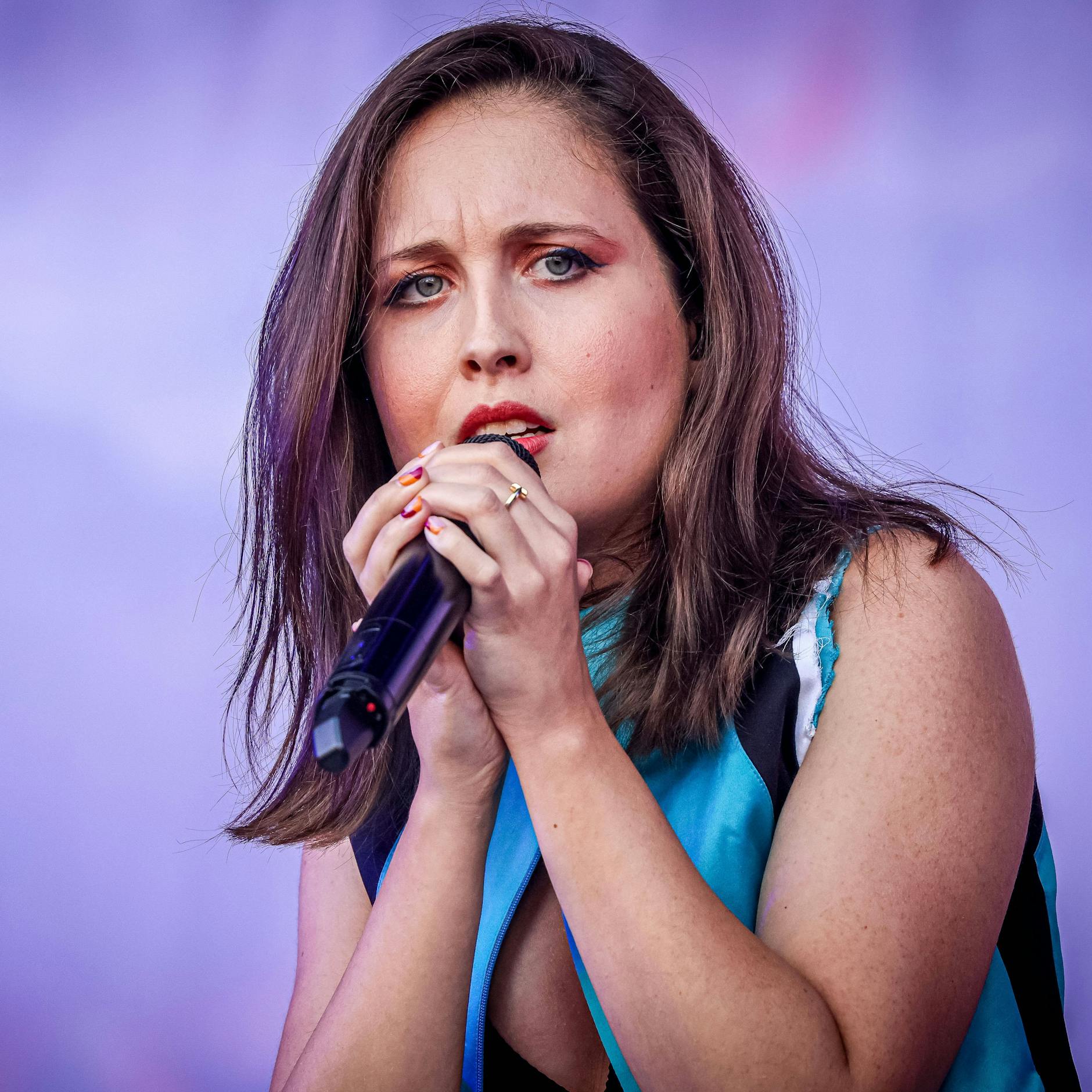 Image - Berliner Sängerin Alice Merton: Warum sie Kanye West jetzt auf eine Million Dollar verklagt