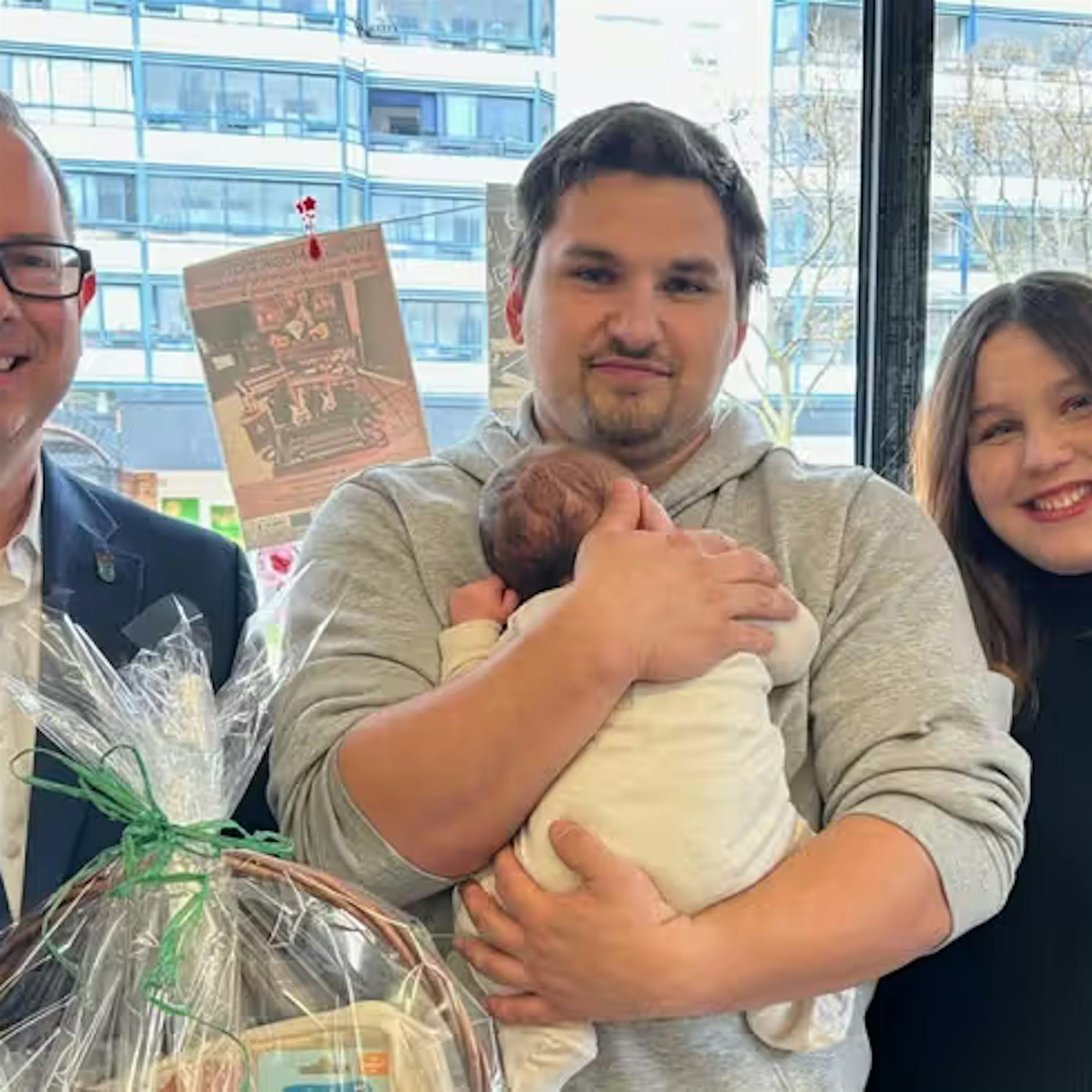 Freude über Nachwuchs: Bürgermeister von Köpenick im Baby-Glück