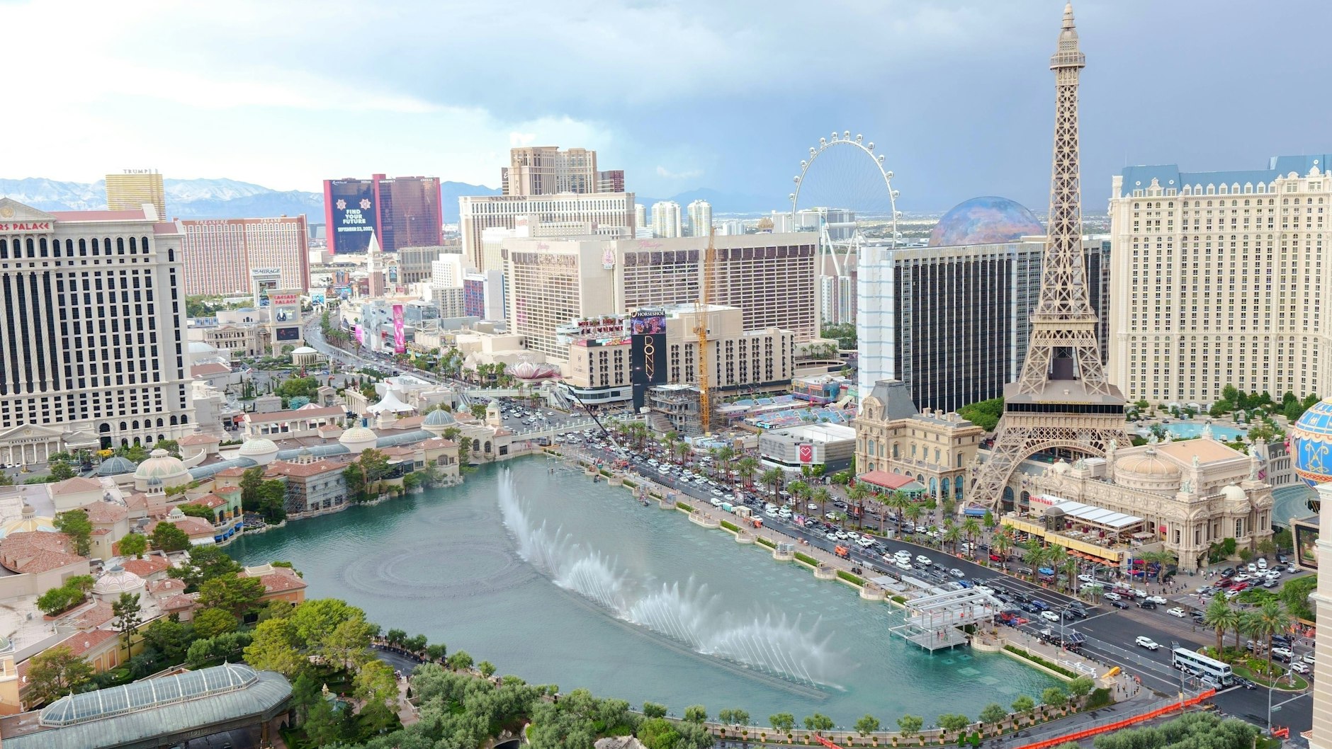 Darf's ein bisschen weiter weg sein? Wer über Ostern nach Las Vegas fliegen will, kann sich auf Schnäppchen freuen. 