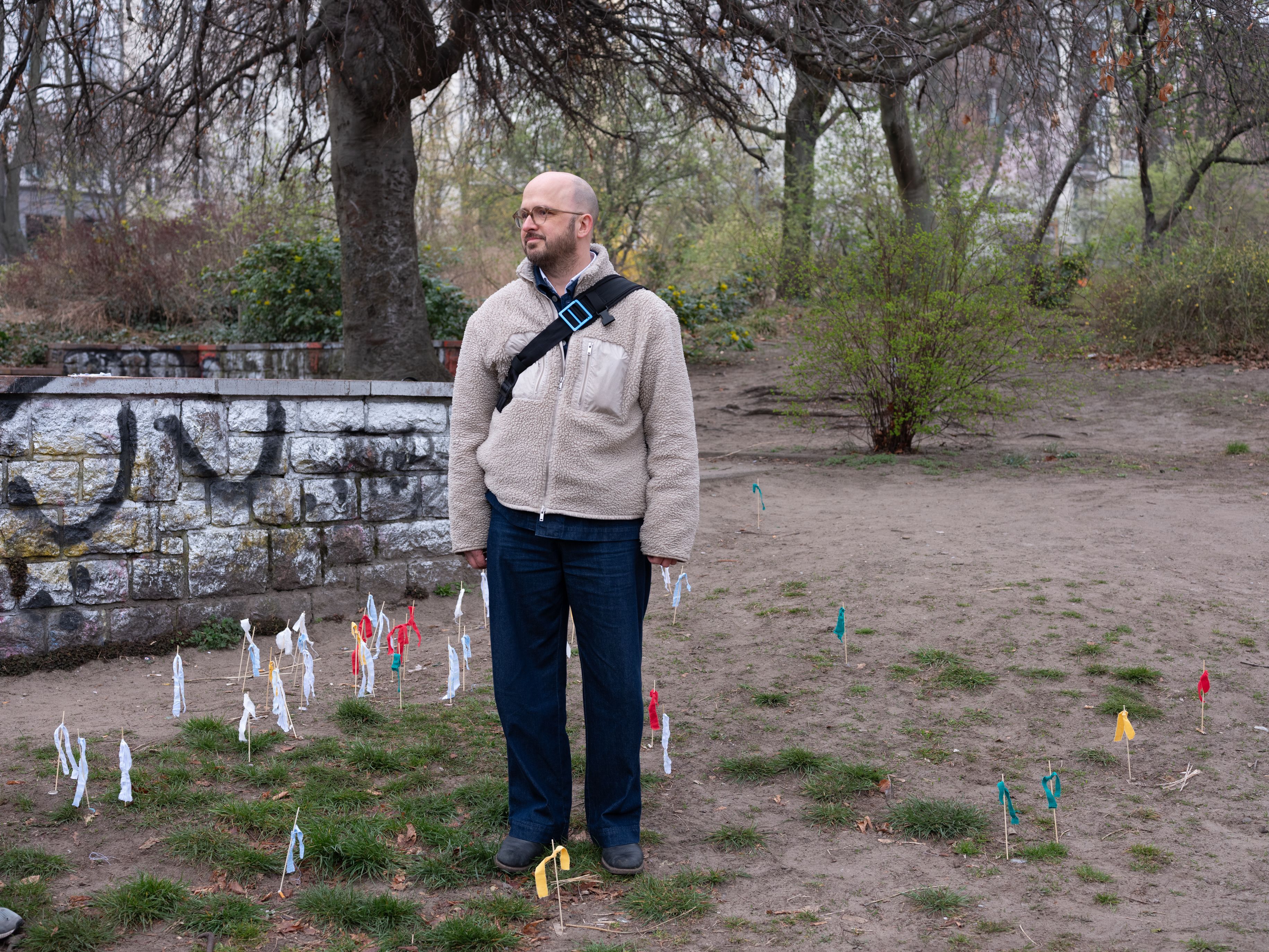 Image - „We make the Wiese green again“: Anwohner wehren sich gegen Müll in einem Park in Mitte