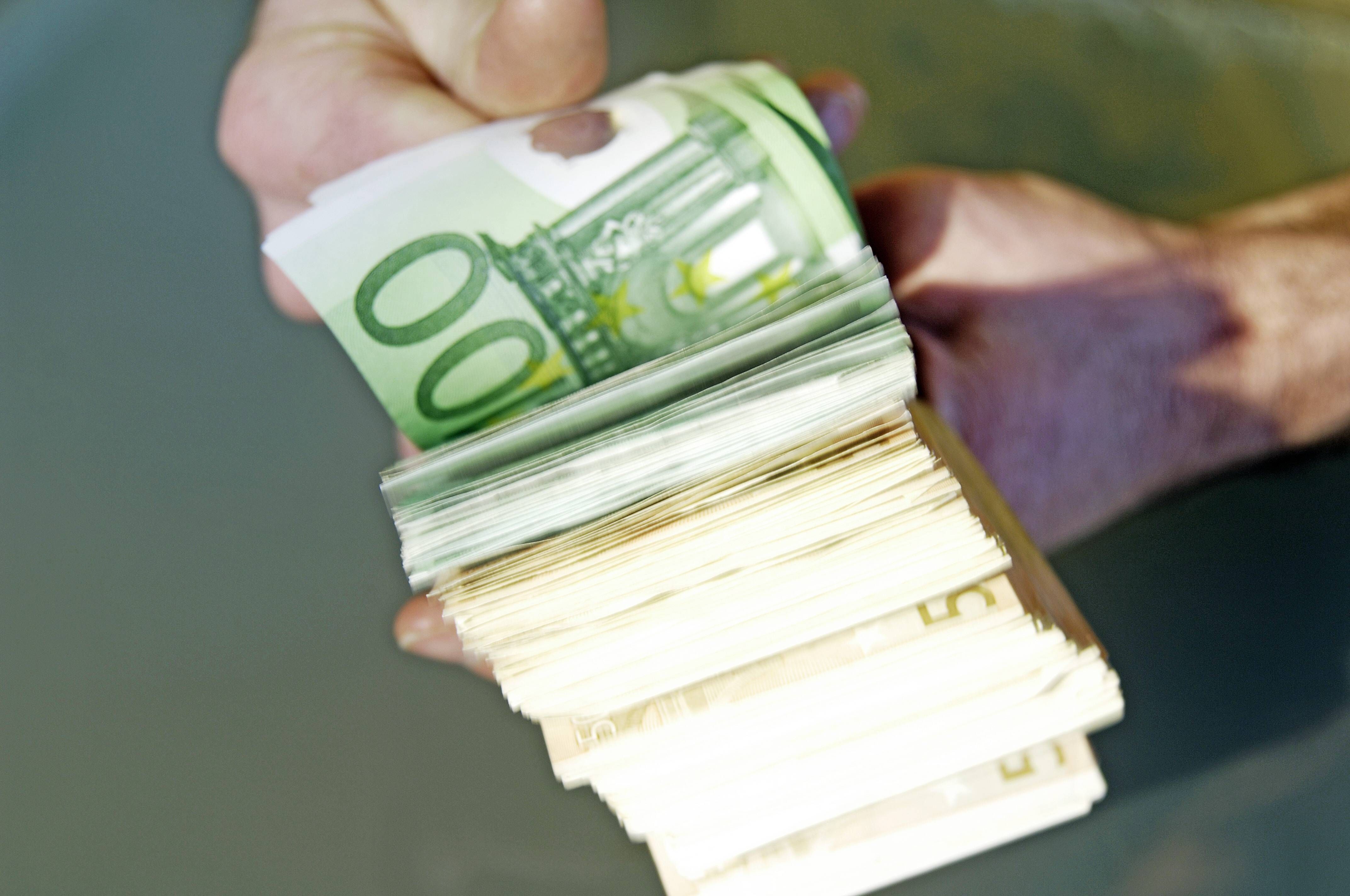 Zwischen Frankfurter Allee & Storkower Straße: HIER wohnen die reichsten Berliner!